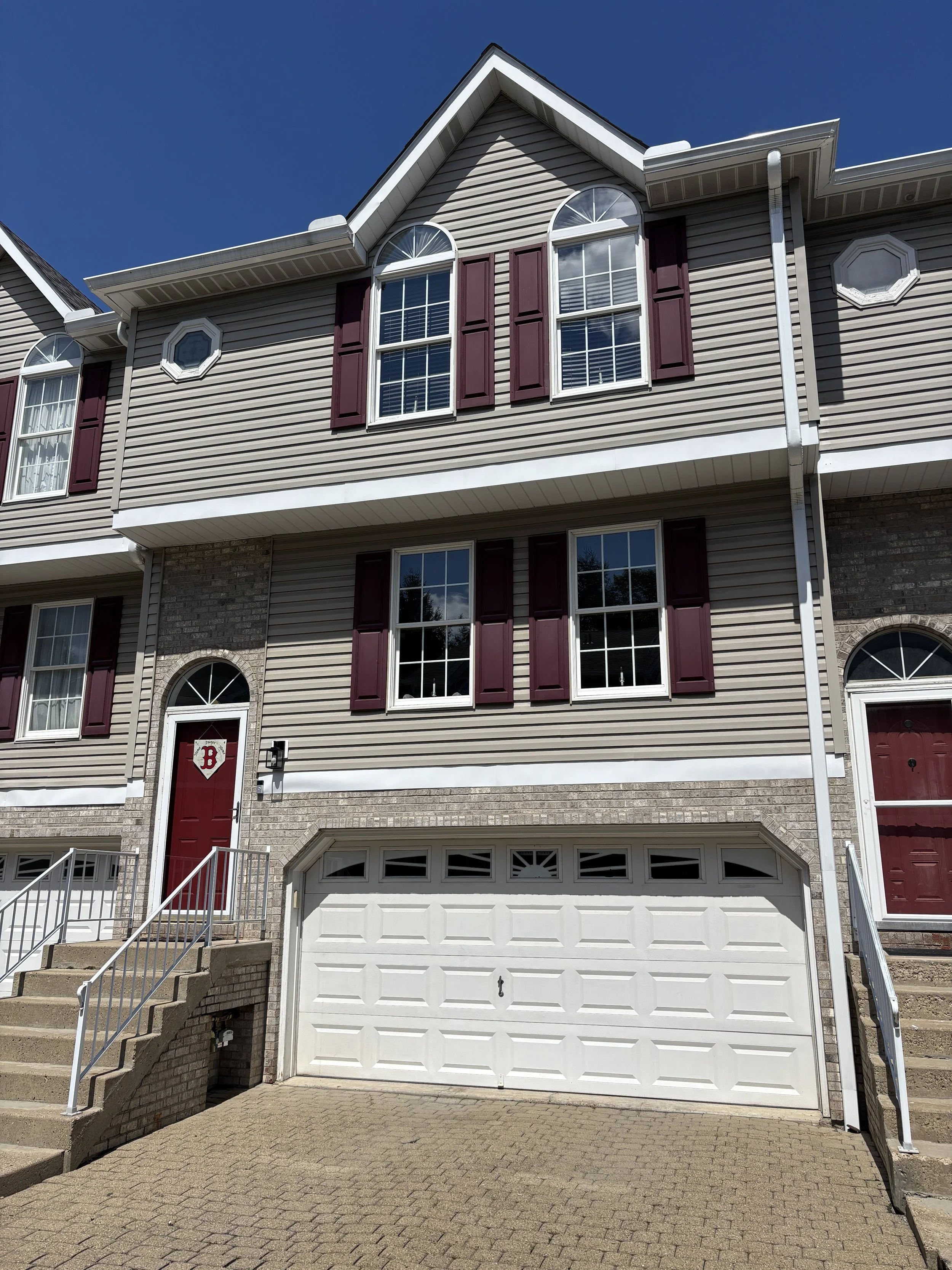 Window Cleaning Monaca, Pa
Residential Window Cleaning, Monaca, Pa
Commercial Window Cleaning, Monaca, Pa