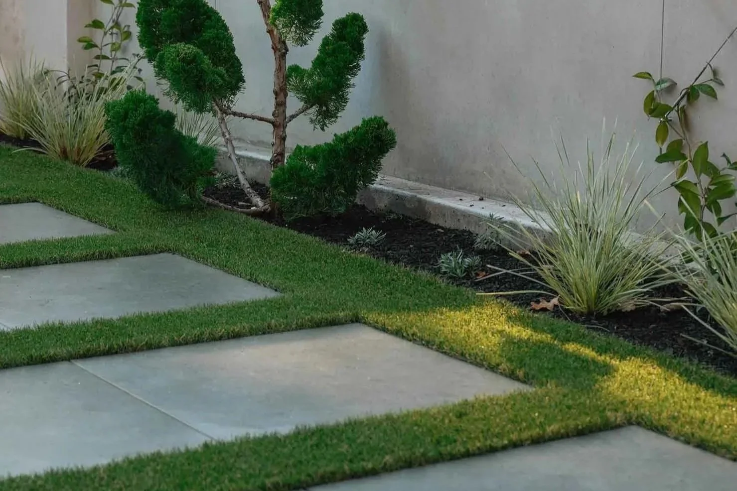 Lifestyle-Lawns-30mm-Hero.jpg