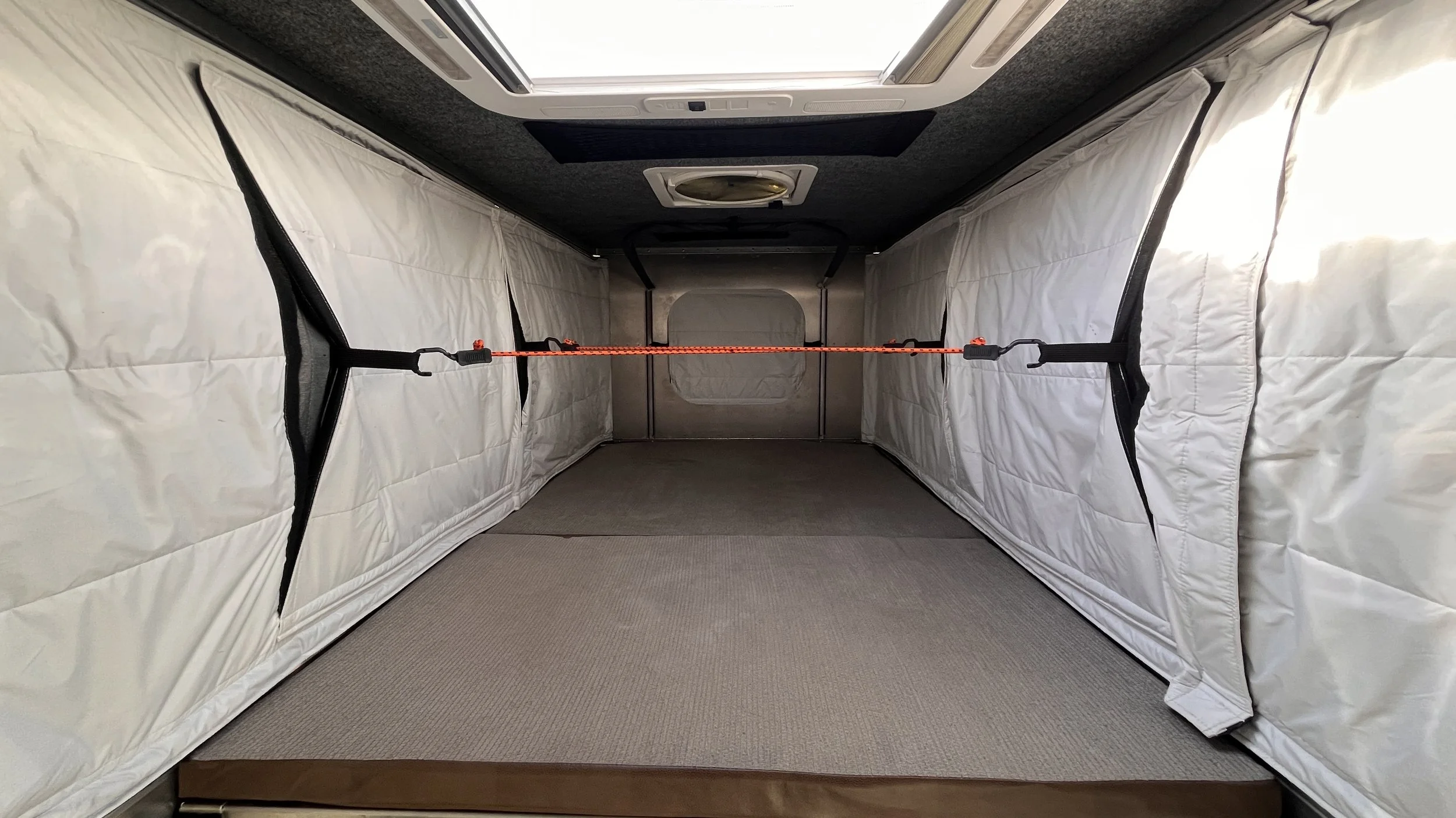 bungies attached and ready to close/lower