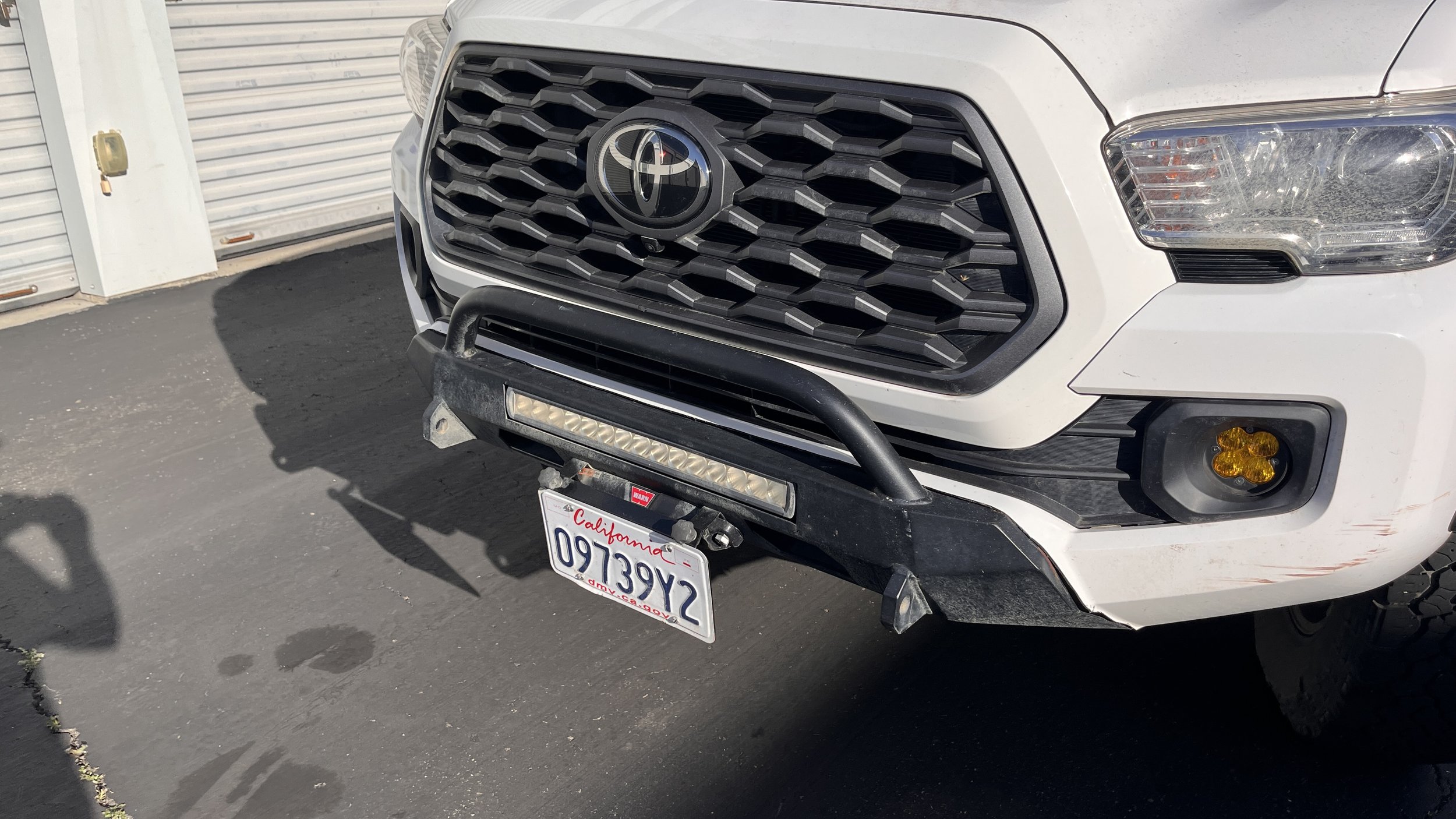 Slimeline bumper installed.  Which NOT installed and light NOT wired up. 