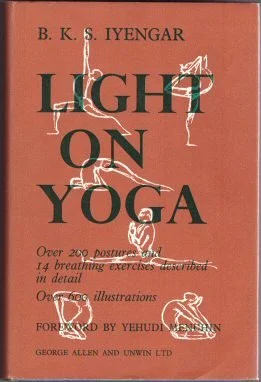 Light_on_Yoga_1st_Edition_Cover.jpg