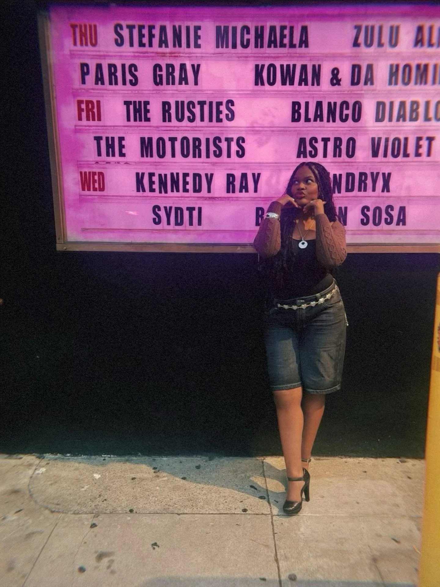 ur local 901 girl takes the mint 💘

but fr thank you so much to everyone who came! we had a good time! 

special thx to the band:
@suluofficial 
@swiftstrings_ 
@maddymcgehee 
@hiimoliviarose 

see you next time,
kr ✌🏾

#kennedyray #themint #livemu