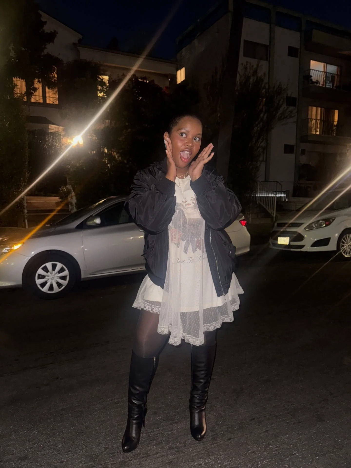 thank u so much @breakingsoundla for having me! we had a blast @bspokela 🫶🏾

there&rsquo;s VERY limited edition merch from this show available at the link in my bio; get it b4 it&rsquo;s gone! 

#breakingsoundla #bspoke #livemusic #strmmusic #tixr