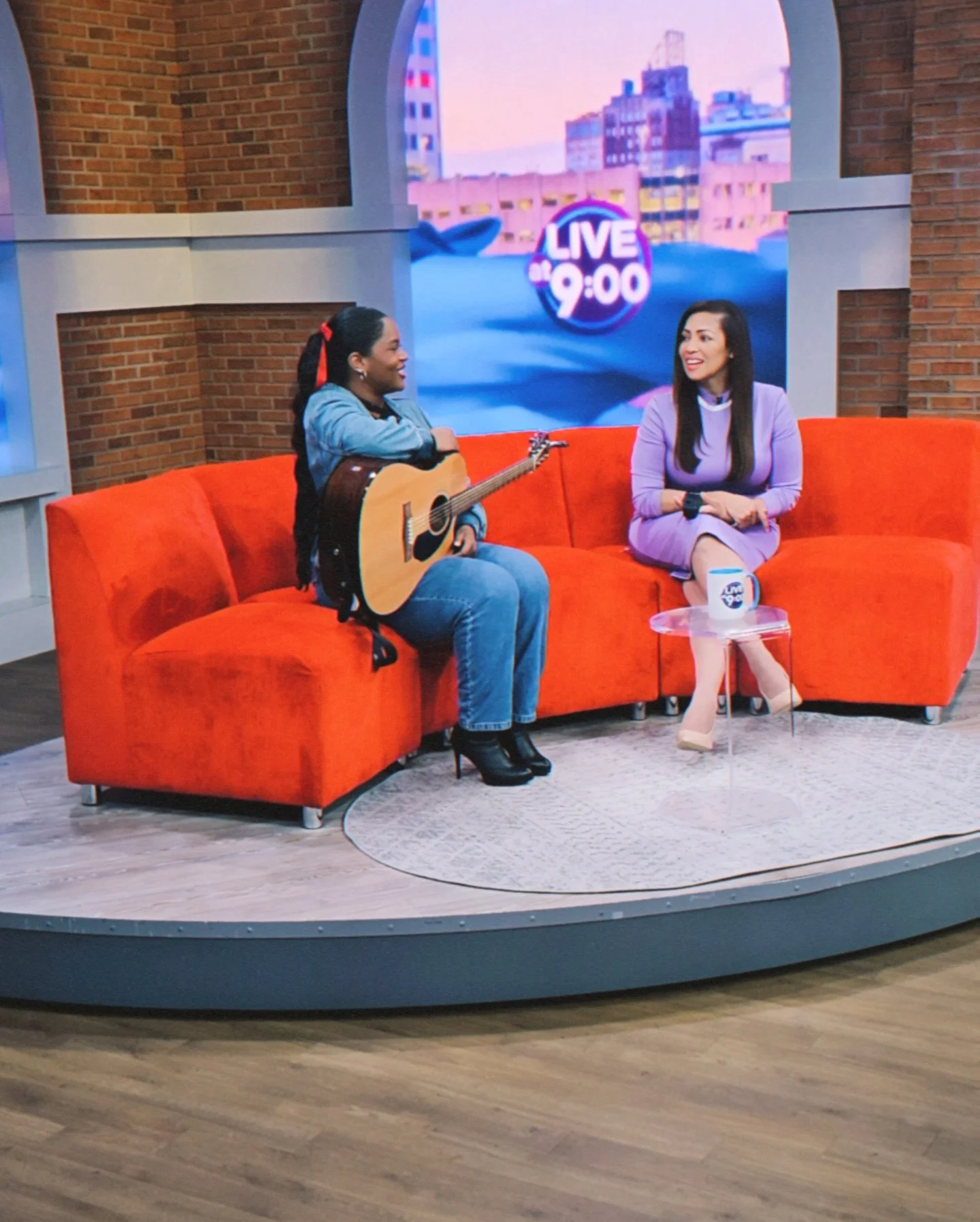 thank you @liveat9.tv for having me yesterday! we talked music, sang a little One Night in Paradise, and ended it off with a little holiday cheer ☃️

link in bio if u missed it loves! and happy holidays ⭐️

#wregchannel3 #liveat9 #memphis #901 #livem