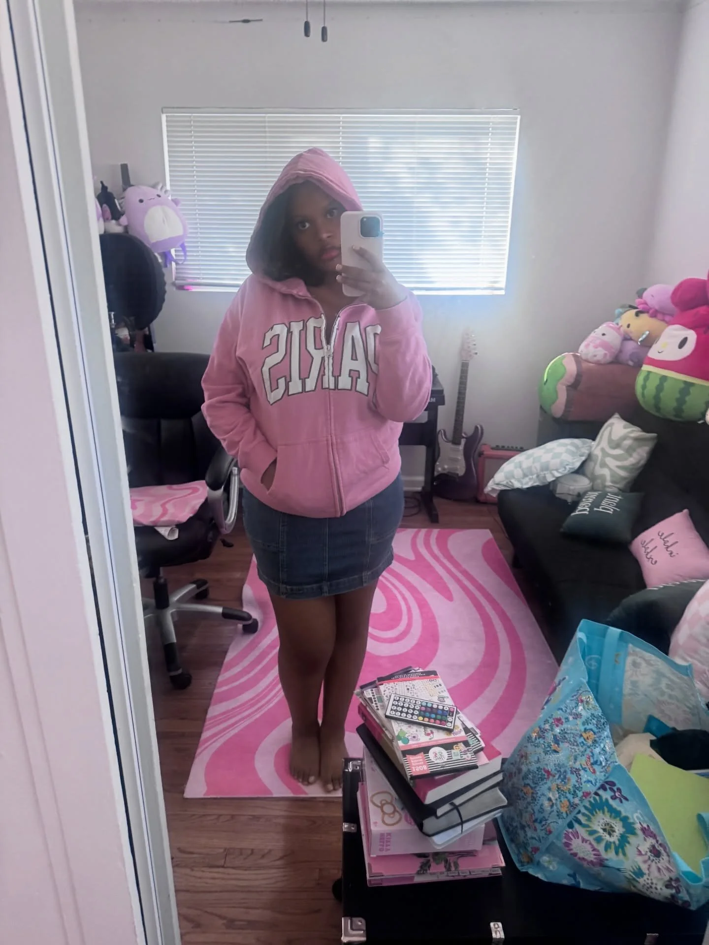 never met a mirror i couldn&rsquo;t get acquainted with