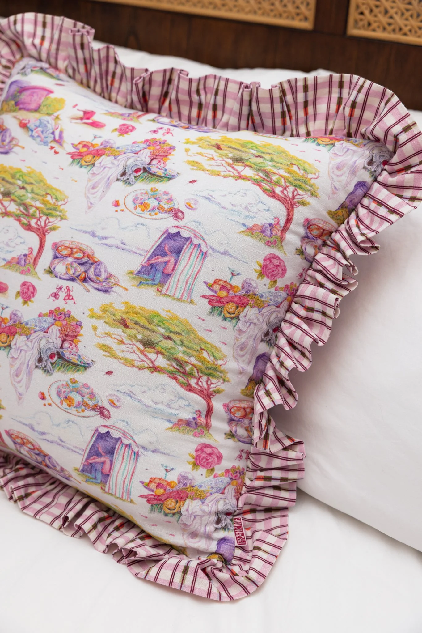 ruffle cushion-2.jpg