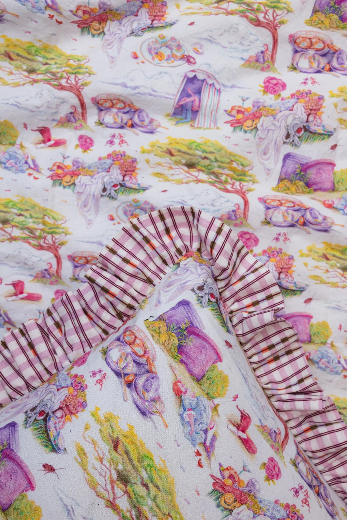 ruffle cushion-6.jpg