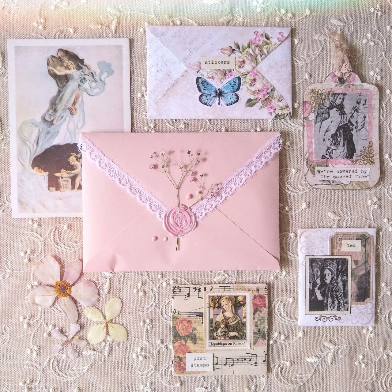 The Petal Post Society - A Monthly Mail Subscription