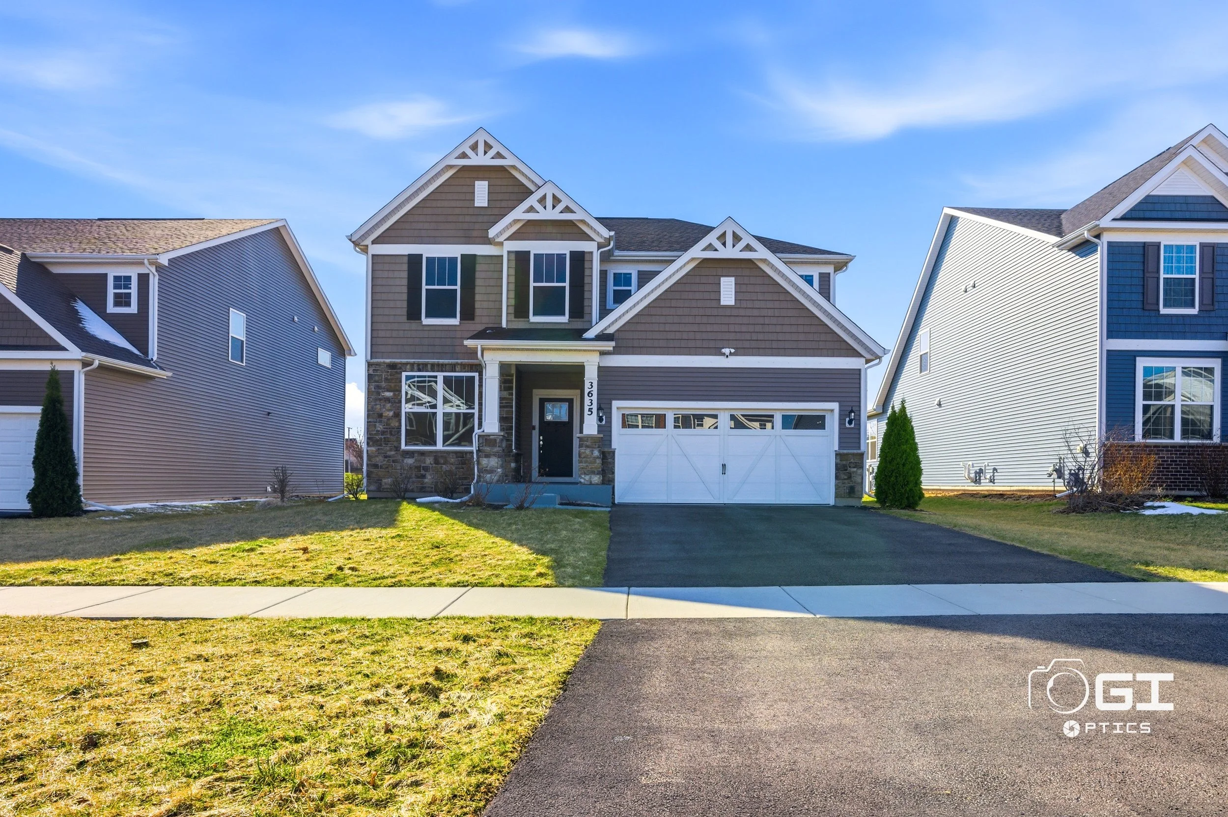 3365 Ambrosia Dr, Naperville — Professional Real Estate Listing Photography