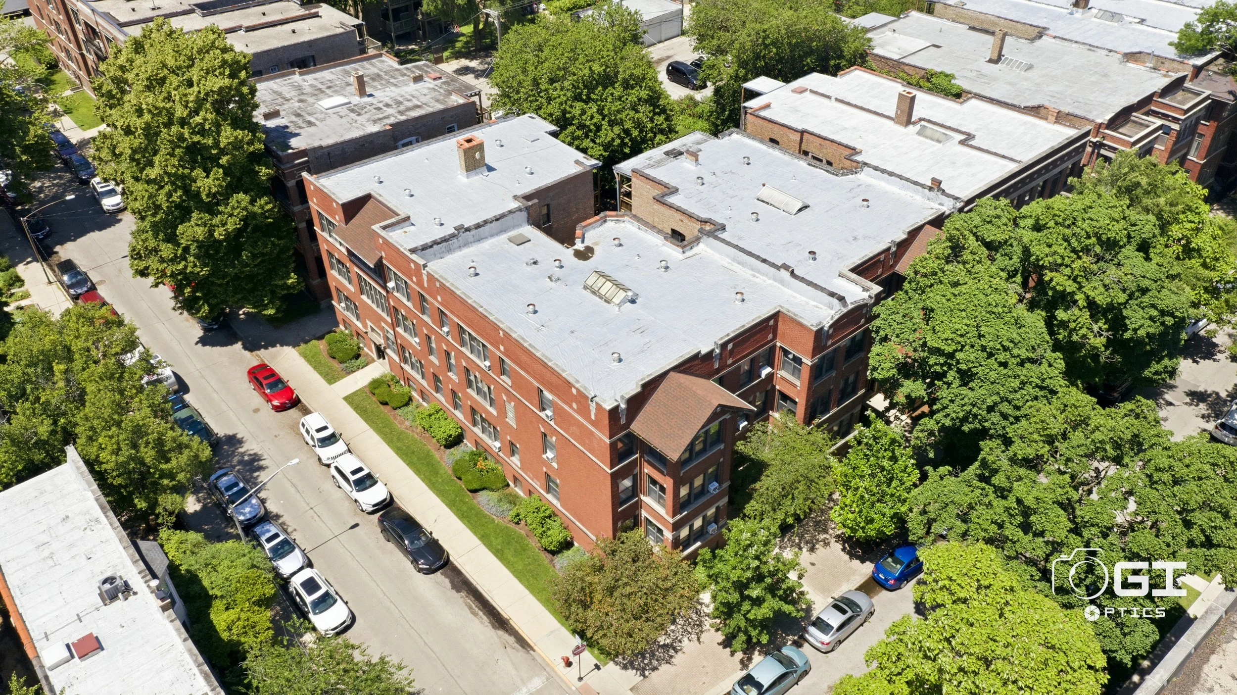 1226 E 54th St #2W, Chicago, IL — Real Estate Photography, Drone, Virtual Staging &amp; Floor Plan