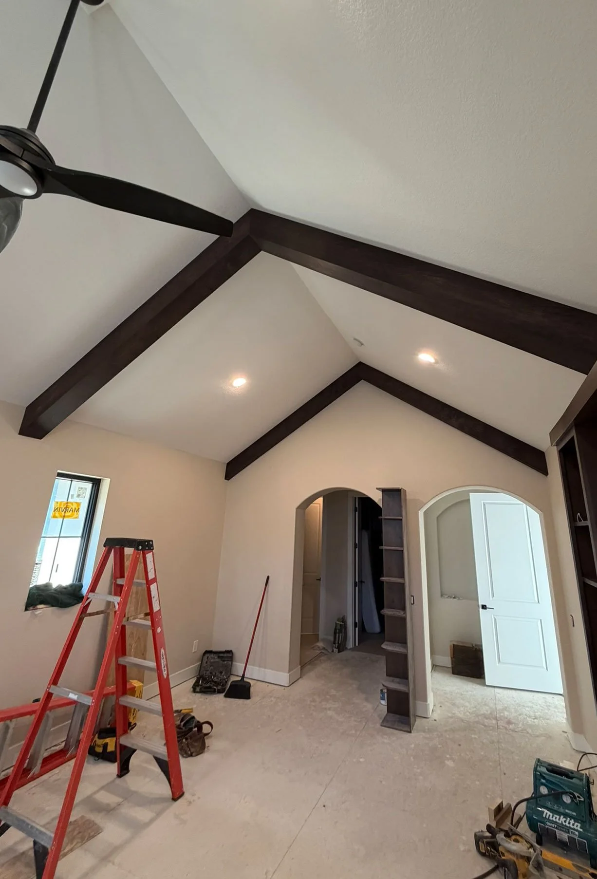 boxed-faux-wood-beams-2.jpg