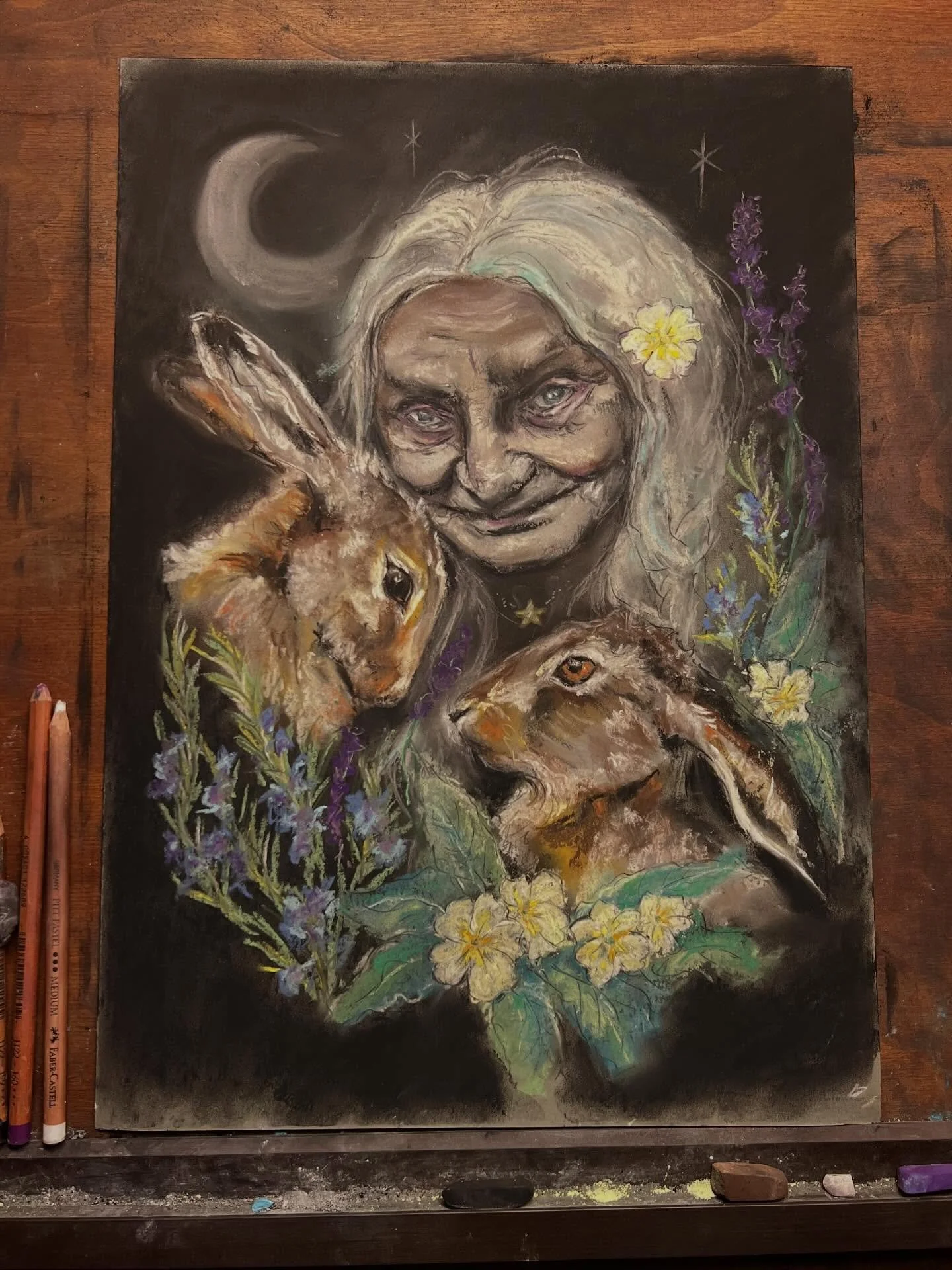 And she&rsquo;s finished ..✨🙌

&lsquo;The Hare Witch &hellip; a spell for Spring&rsquo;
Pastel and charcoal from the witches hearth.
Scroll to see her in detail ✨

Please like, save and comment to help me get seen xx 🙏💕

#harewitch #hares #harefam