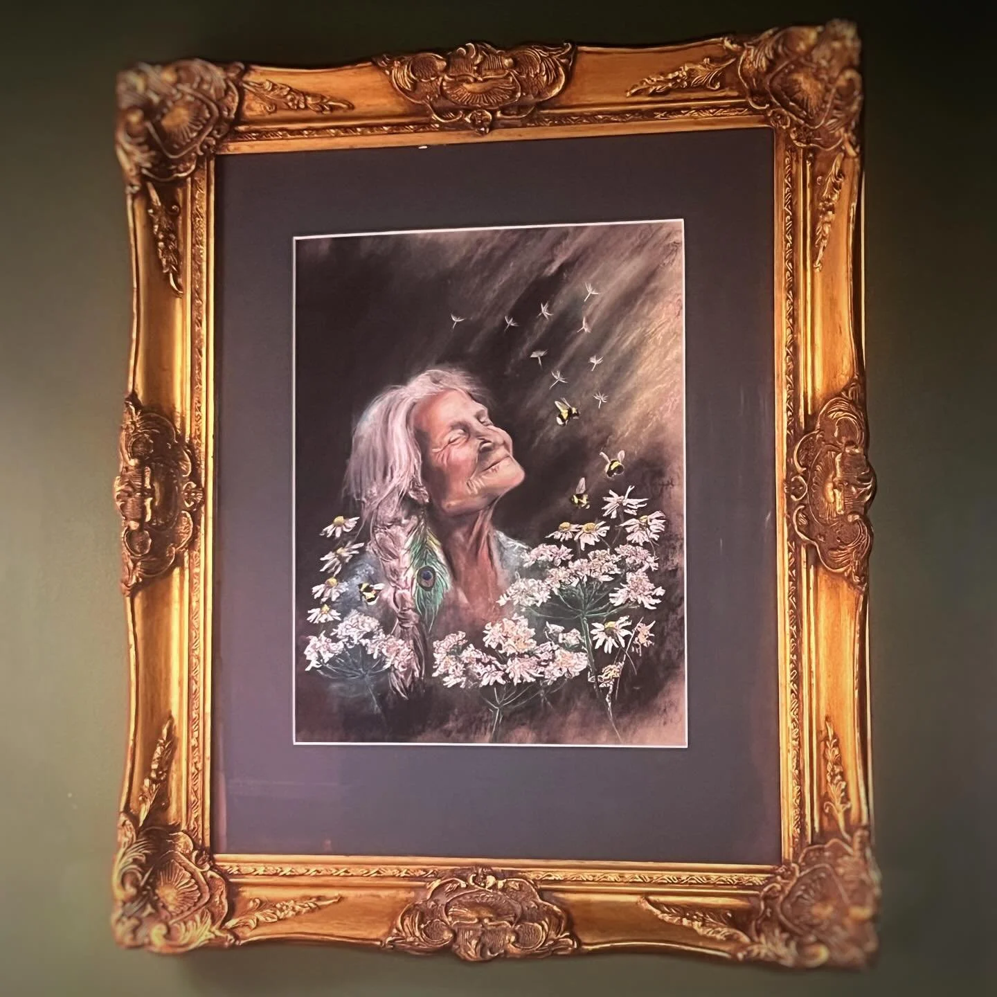 Breathe into the sunlight &hellip;.. 
&lsquo;Glow&rsquo; 
Prints available xx 

#witchart #crone #sunshine #summervibes #pastelart