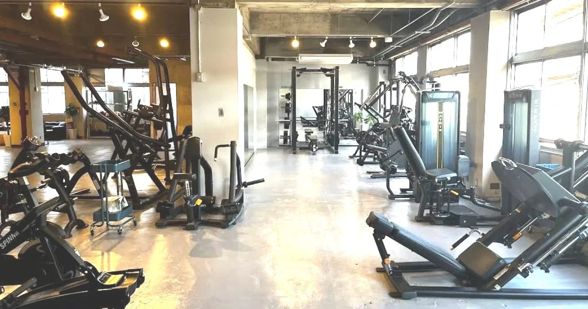 ウエイトトレーニング 筋トレ 神戸 BADDIES JIU-JITSU