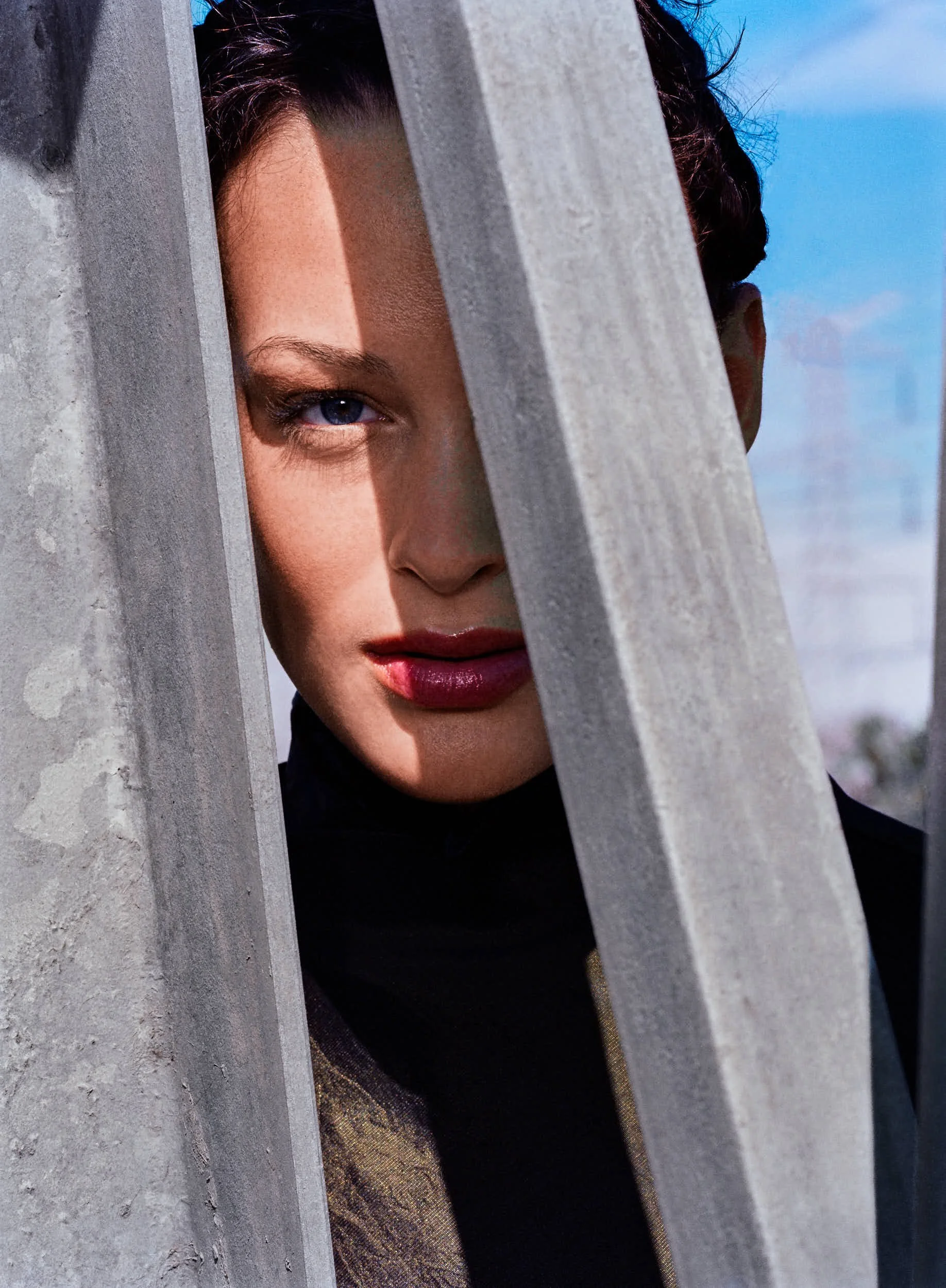 'Transmission', fashion editorial commissioned by  Noise 