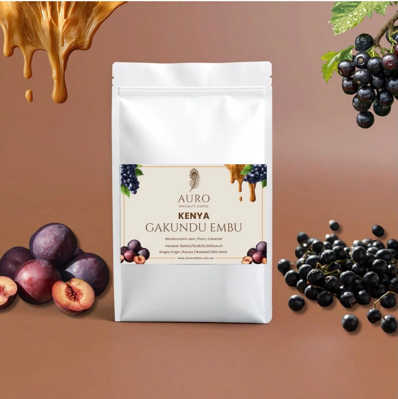Hello Auro Family !!! Presenting our first Kenyan offering. Looking forward to all your support 🫶

Gakundu AA &mdash; Kenya, Embu Washed | SL28, SL34, Batian, Ruiru 11 | 1650m
Tasting Notes Cooked currant and jammy plum with a caramel finish. Juicy 
