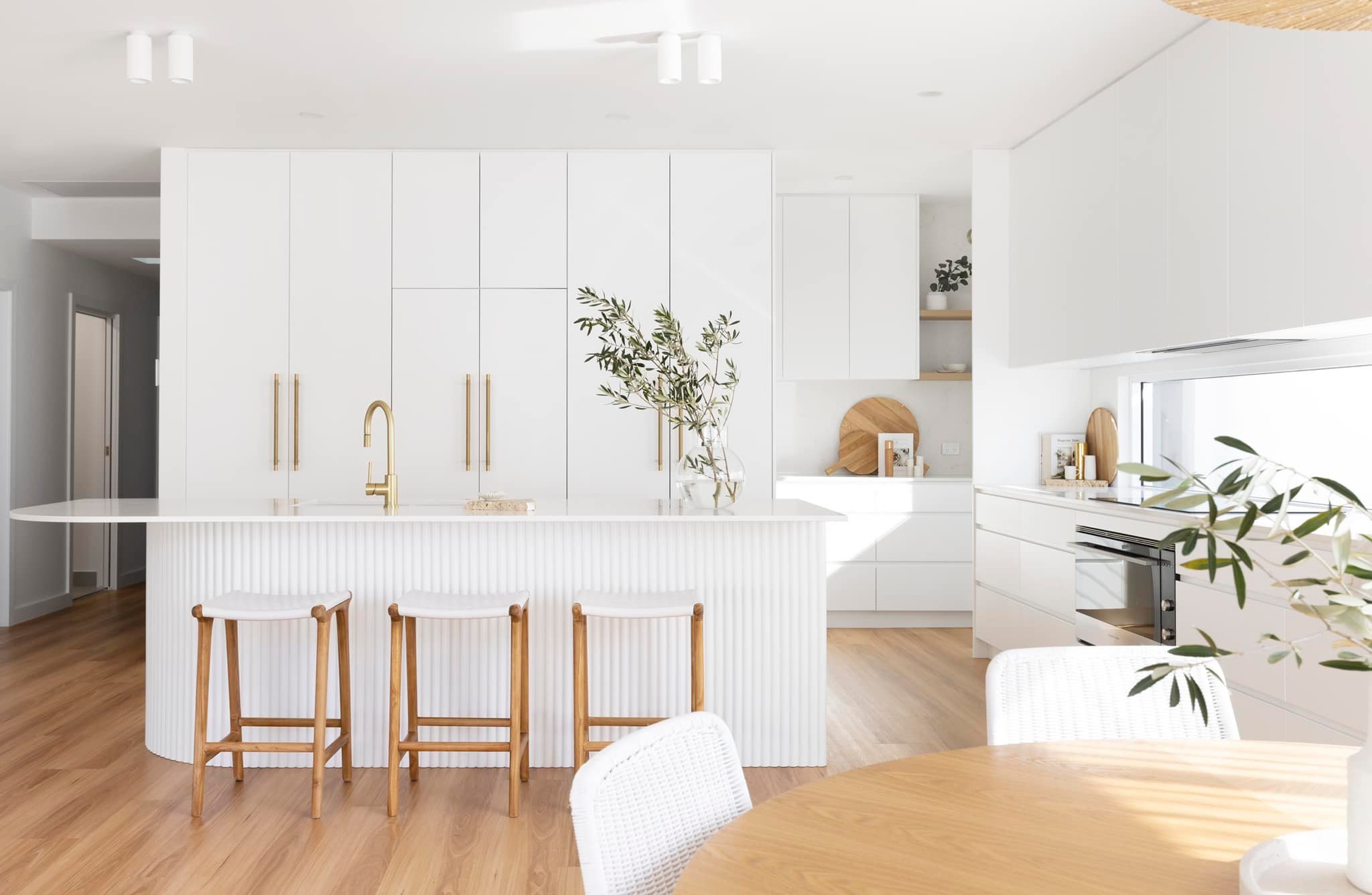 Cairns Buyers Agent- helping people buy with confidence.jpg