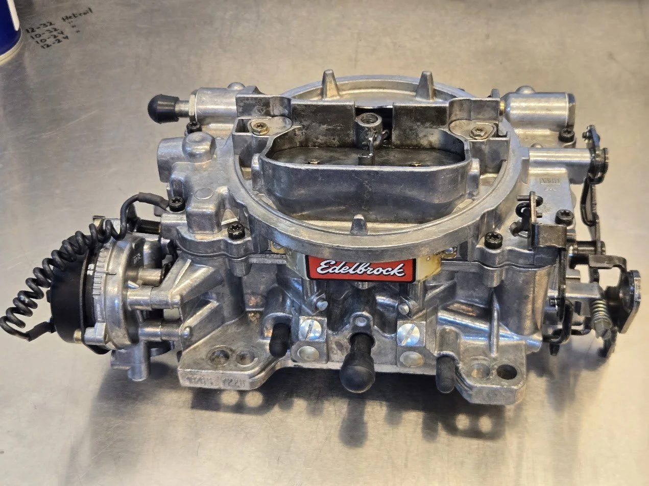Edelbrock Thunder Series AVS1  1826S 650cfm