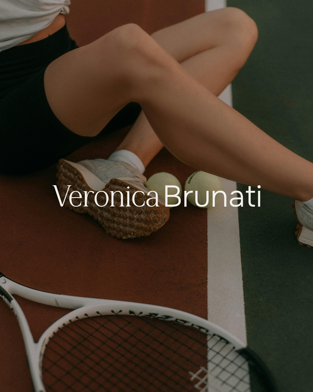 Custom Brand Identity for Verónica Brunati: A Unique Approach