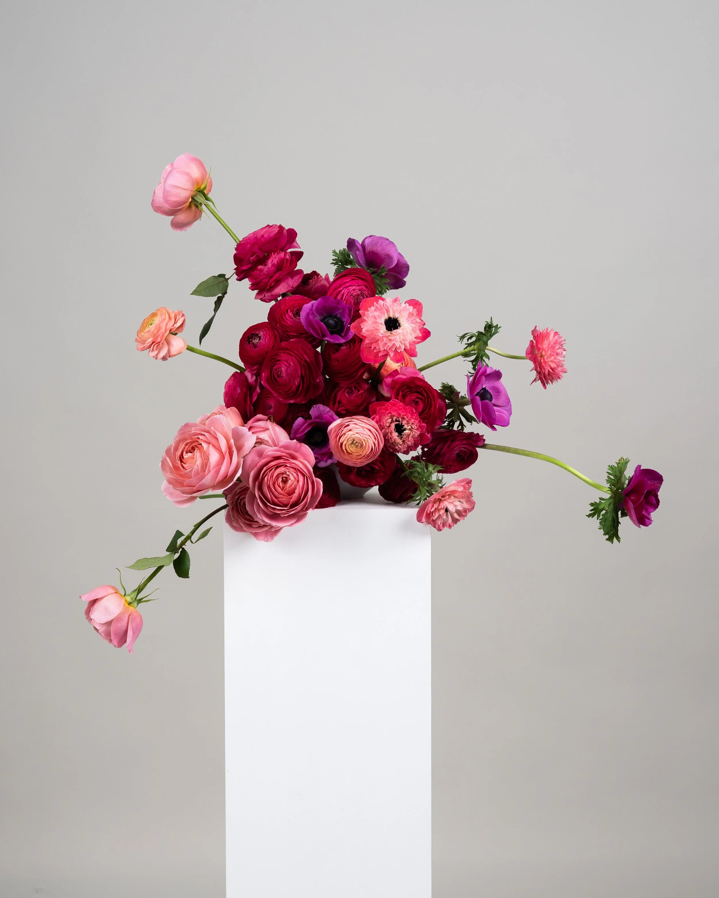Fotografía de estudio, arreglo floral por DAGA Studio en colaboración con Rosa Prima