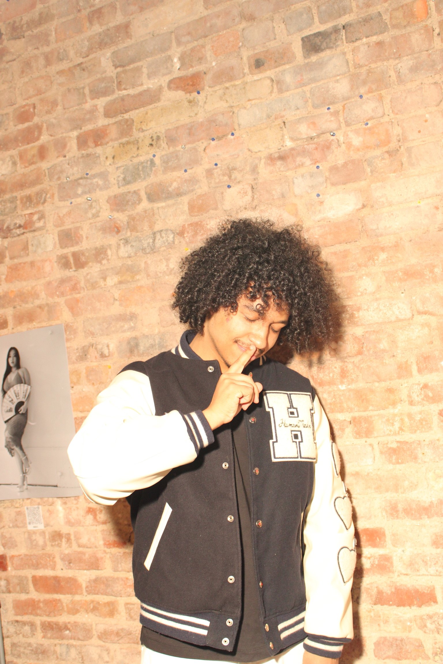 Our first gallery felt like a beginning — real people, real moments, and the energy that shaped TOUCH & GO (Issue 3). These photos are small pieces of that night: the faces, the conversation, the space where everything we’d been building finally show