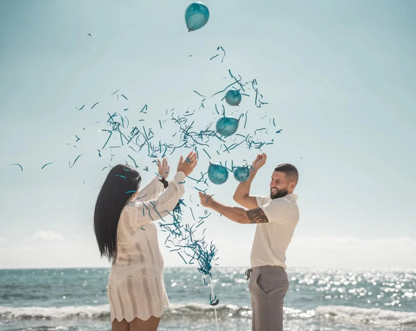 One wave, one moment, one beautiful reveal.📸🤱
.
.
.
#GenderReveal #BeachGenderReveal #AyiaNapa
#CyprusLife #BabyReveal #PinkOrBlue
#BeachMoment #BabyOnTheWay
#FamilyLove #OceanVibes #SpecialMoment
#PregnancyJoy #BeachVibes #NewChapter
#BabyCelebrat