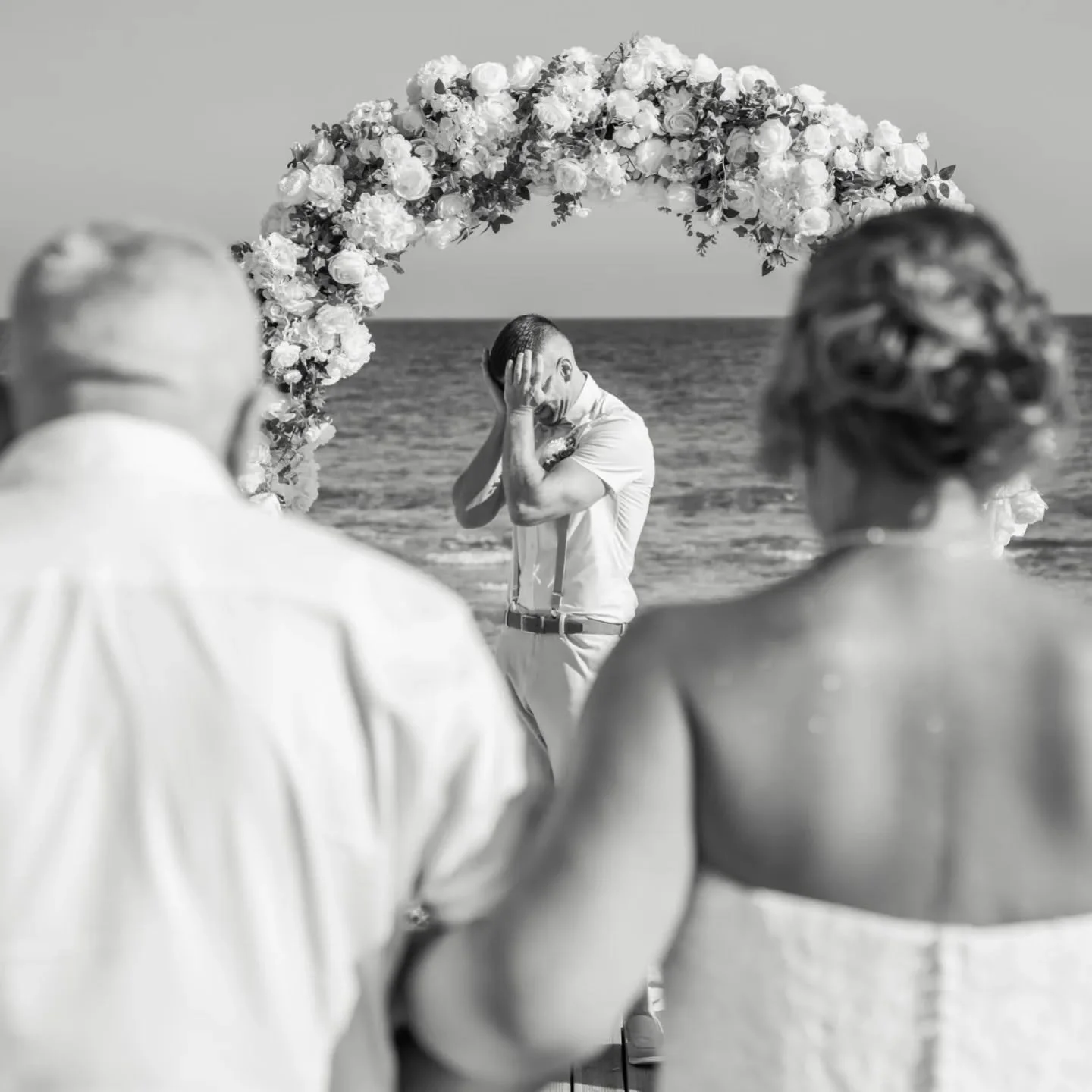 The first look by the sea, where emotions meet the sound of the waves.📸💍🌊
.
.
.
#AyiaNapaWedding #CyprusWeddingPhotographer
#BeachWeddingCyprus #AyiaNapaBeachWedding #CyprusBeachWedding