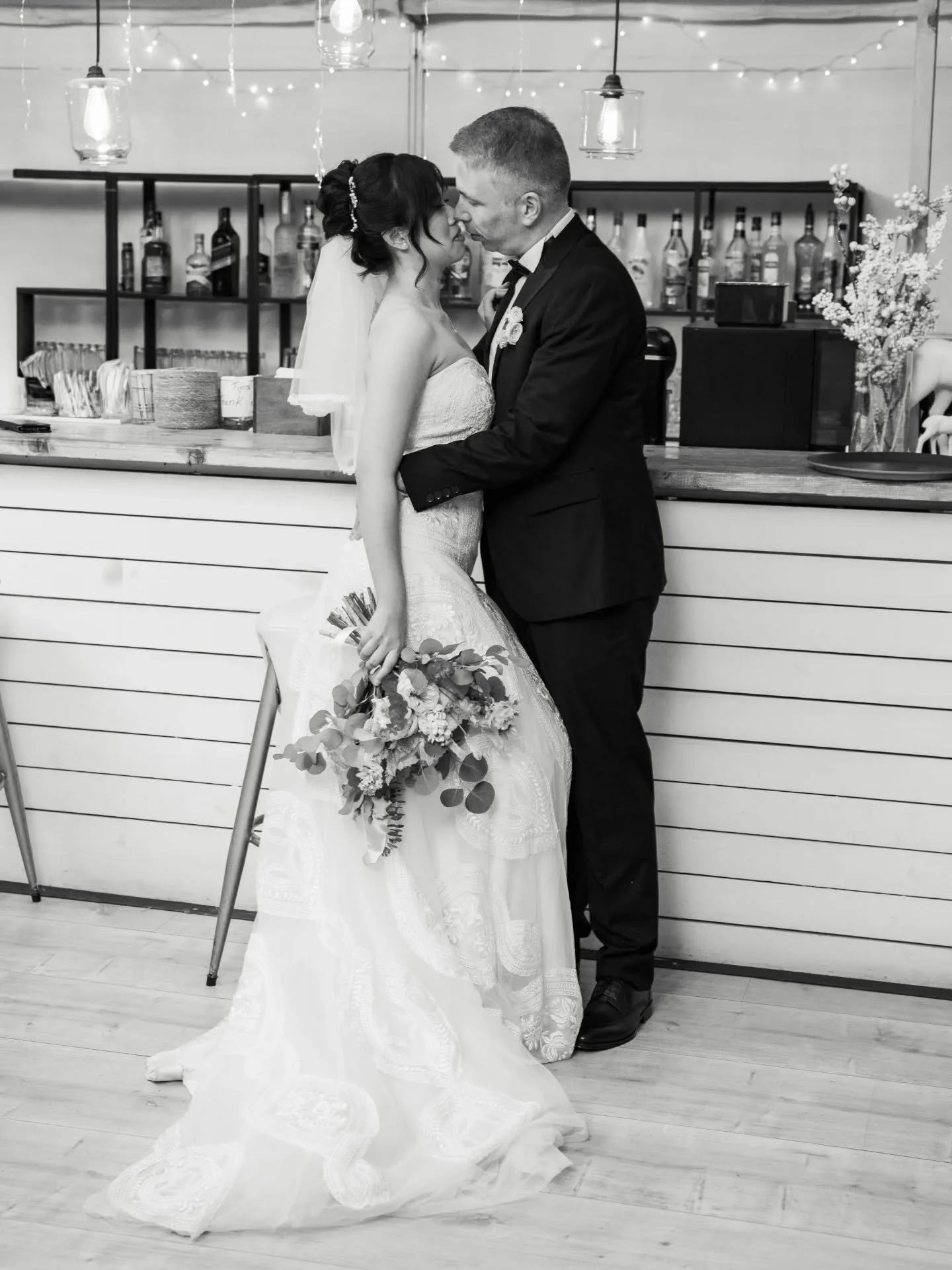 Where love is deep, even a single moment becomes eternal📸💍
.
.
.
#CyprusWeddingPhotographer #CyprusWedding
#WeddingPhotographyCyprus
#DestinationWeddingCyprus #weddingreception