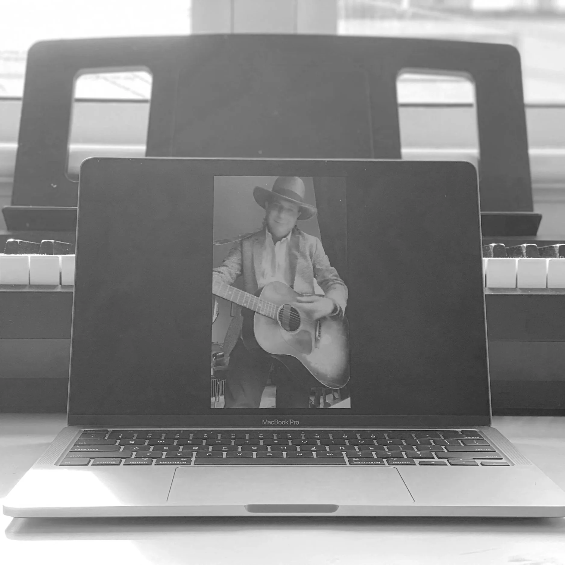 A Young Voice on Gary Lucas