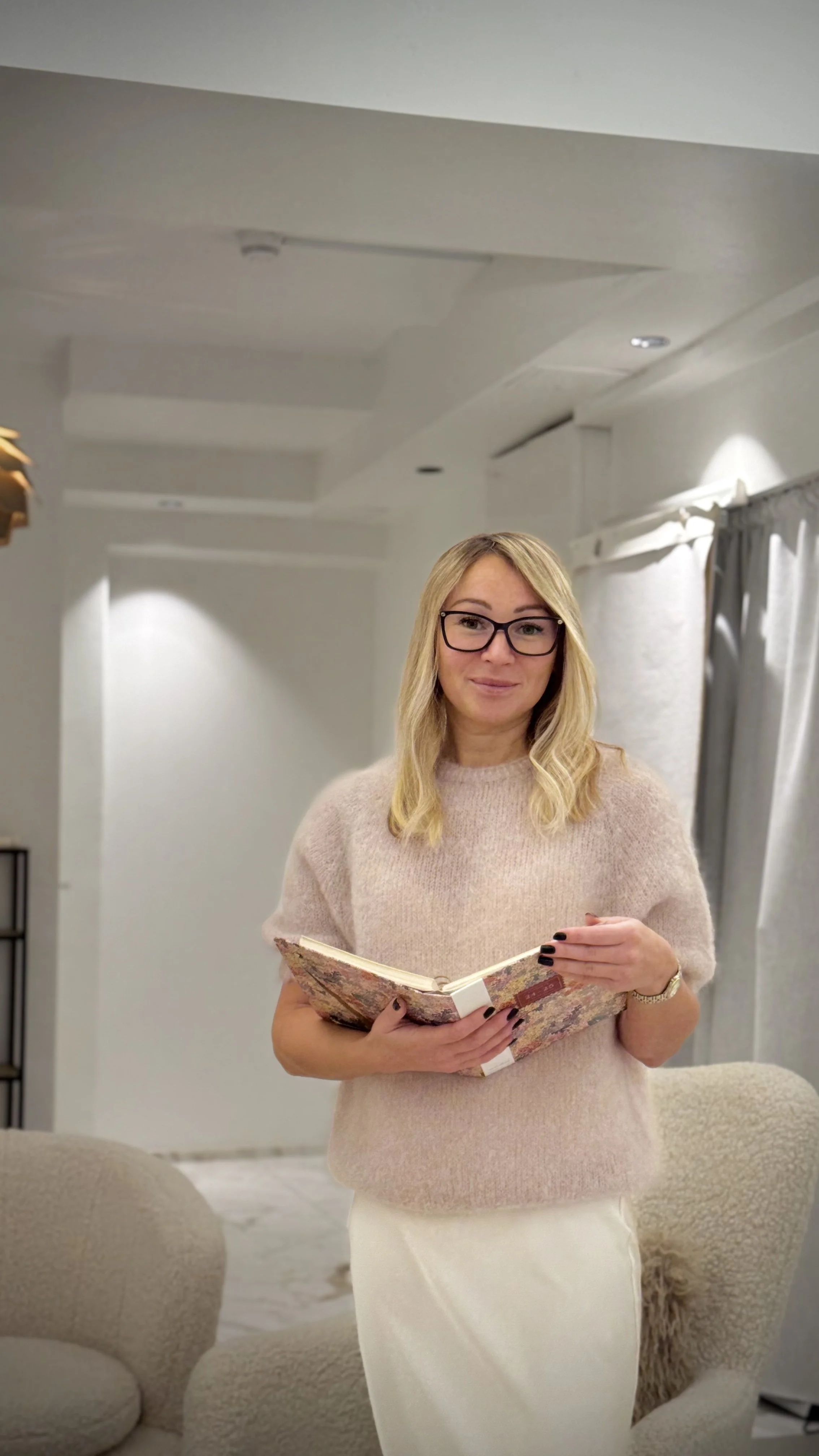 Kognitiivisen käyttäytymisterapian psykoterapeutti Darja Laatsit