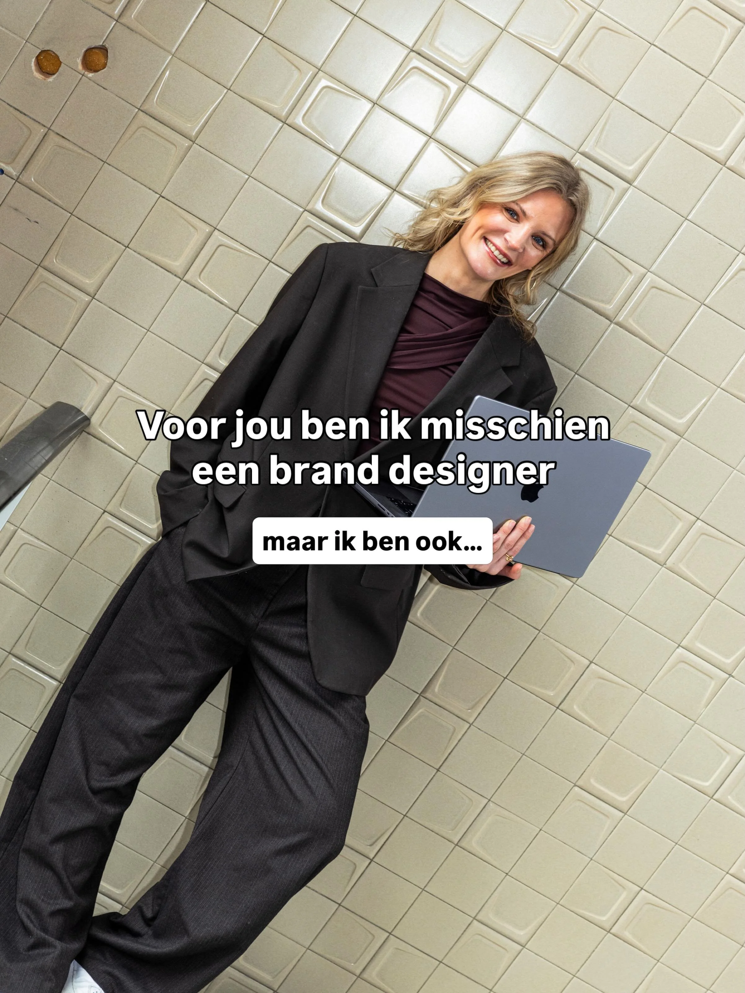 Achter elke ondernemer, elke post en elke perfecte foto.. zit een mens met een verhaal dat je niet altijd ziet.

iedereen heeft twijfels en onzekerheden - en ik geloof dat al die momenten je maken tot de sterke vrouw die je nu bent.

Jouw ervaringen 
