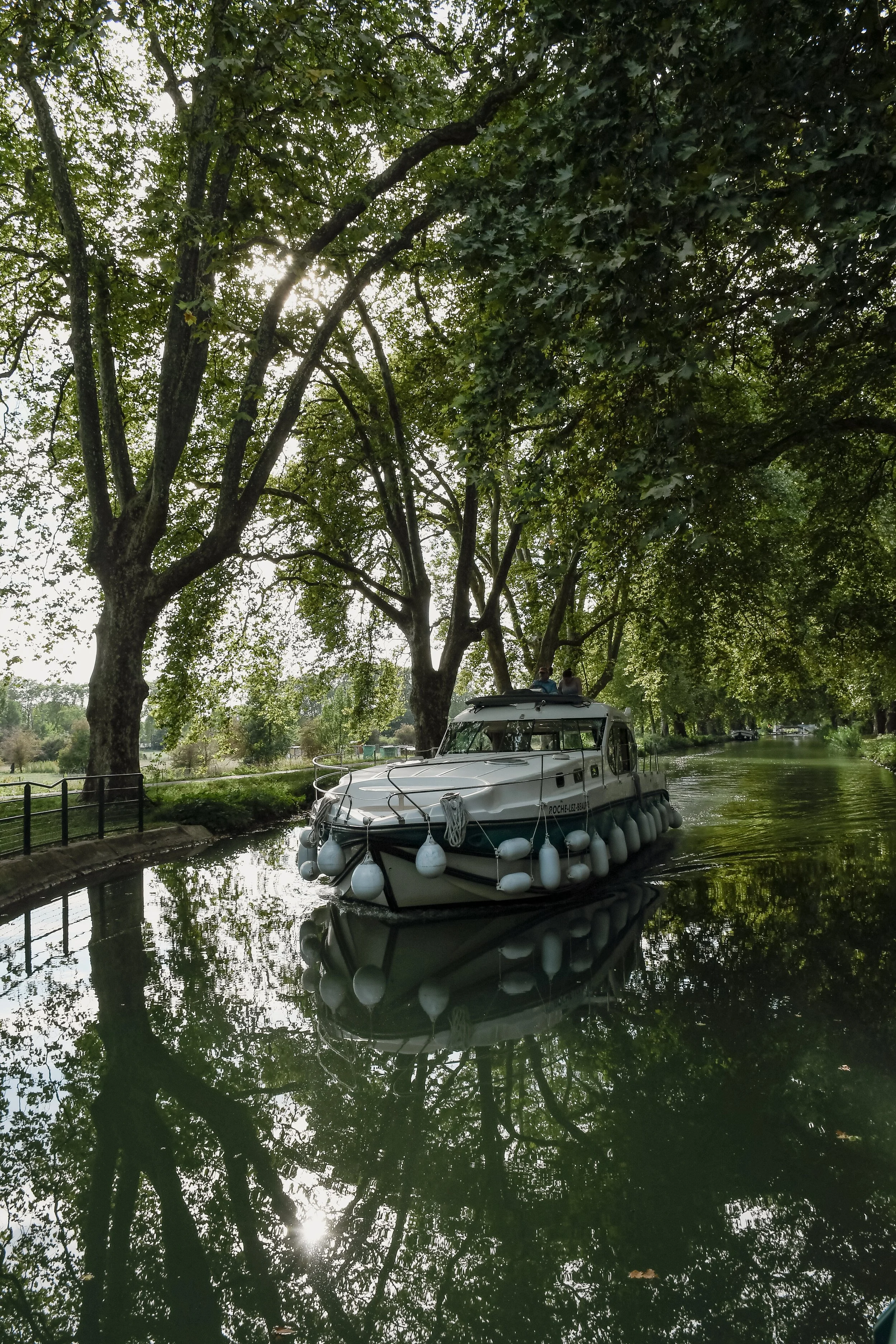 dole-canal-navigation-bateau-sandrine-baverel.jpg