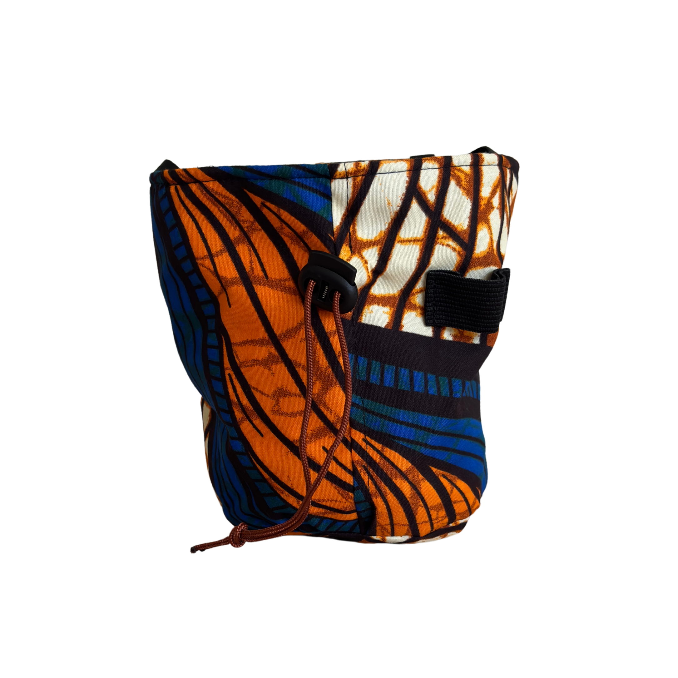 Aufbewahrungstasche mit buntem afrikanischem Muster, Kordelzug und Klettverschluss.