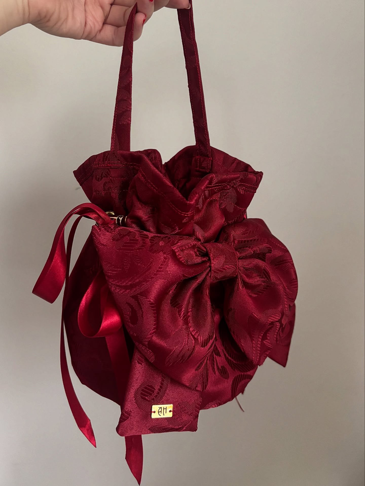 Your AH Christmas is on its way&hellip; ✨🎄
Can&rsquo;t wait to announce some very exciting Christmas markets coming your way &mdash; stay tuned! ❄️✨🎁