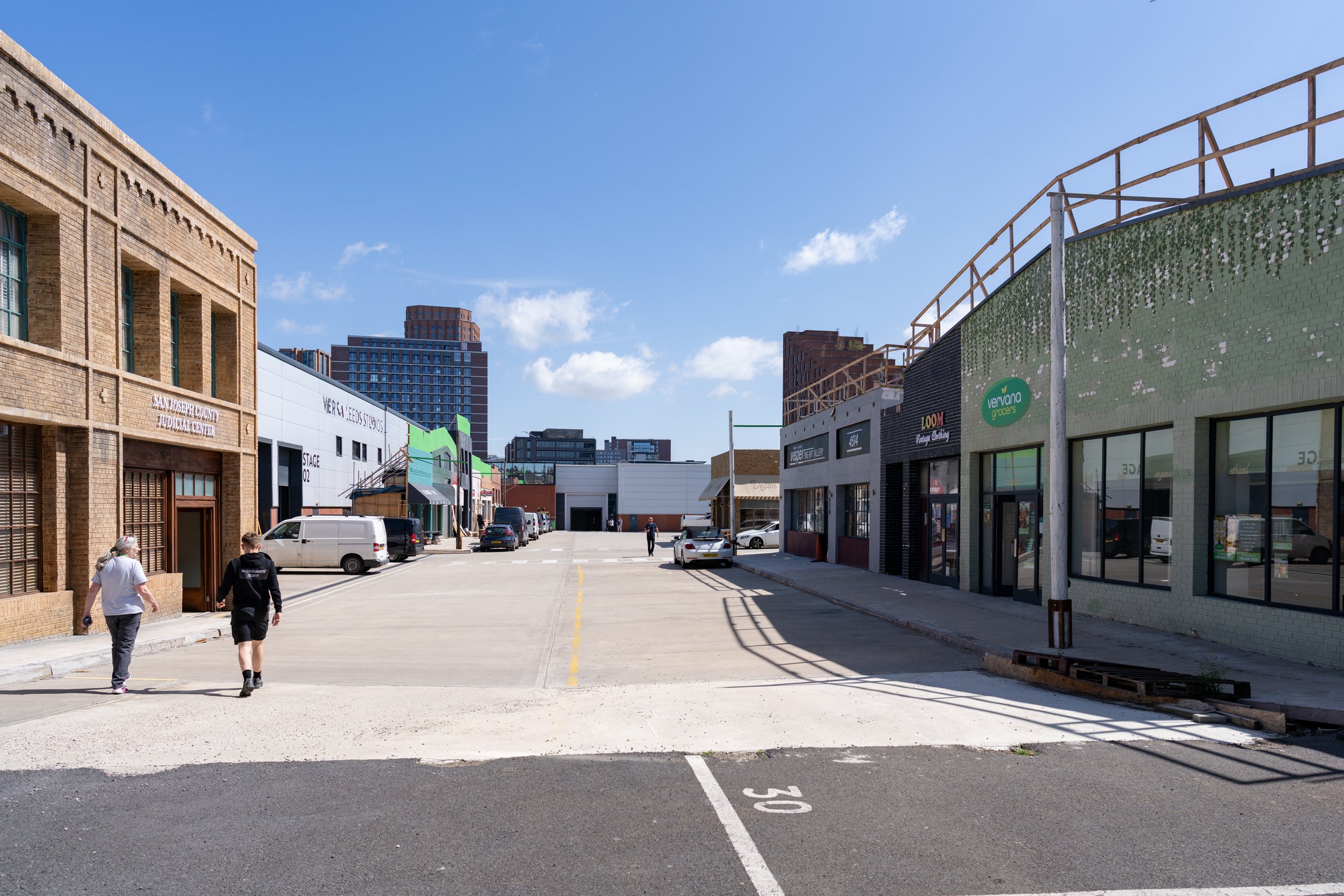 BACKLOT 1