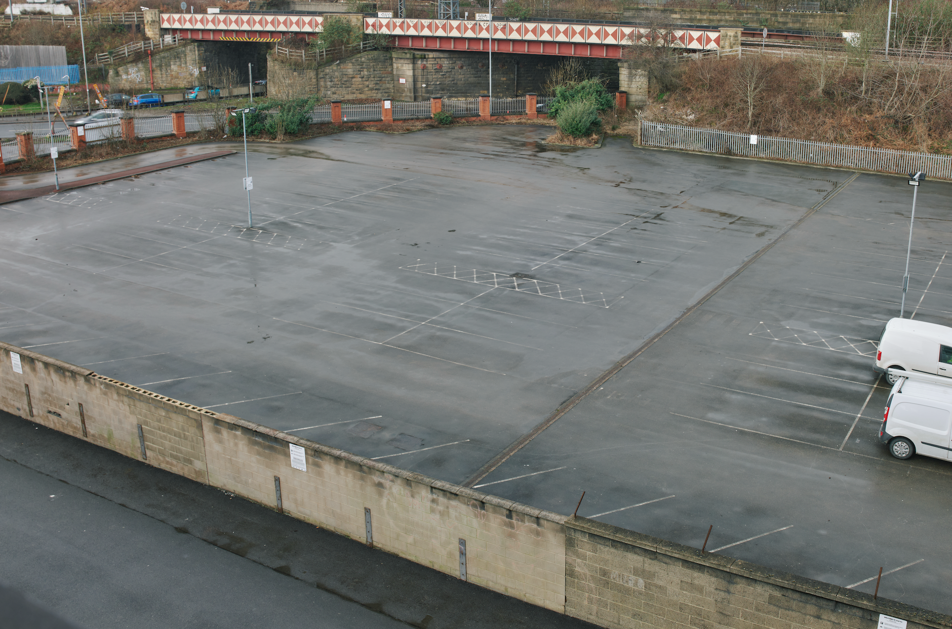 CAR PARK