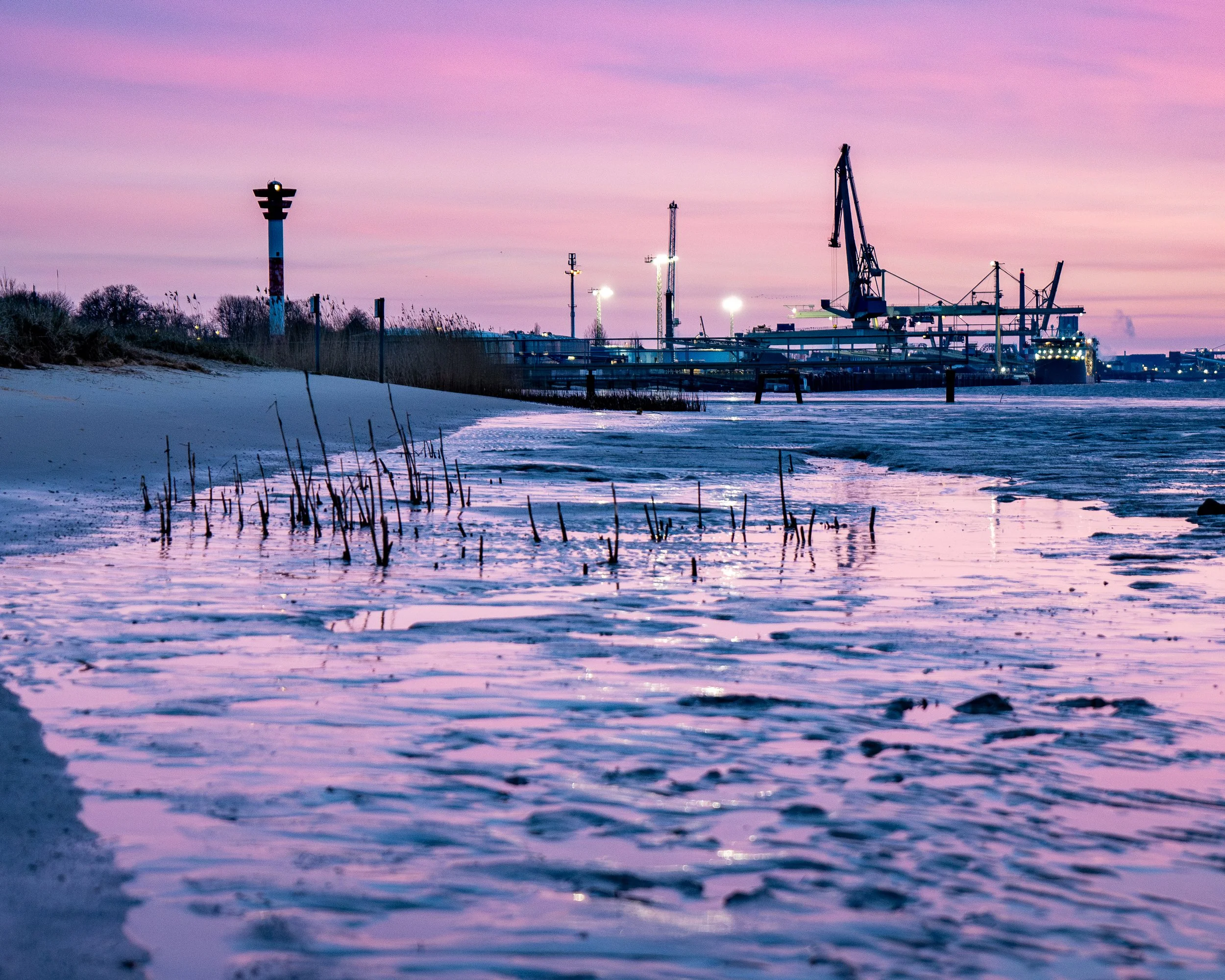 Morgens am Nordenhamer Strand