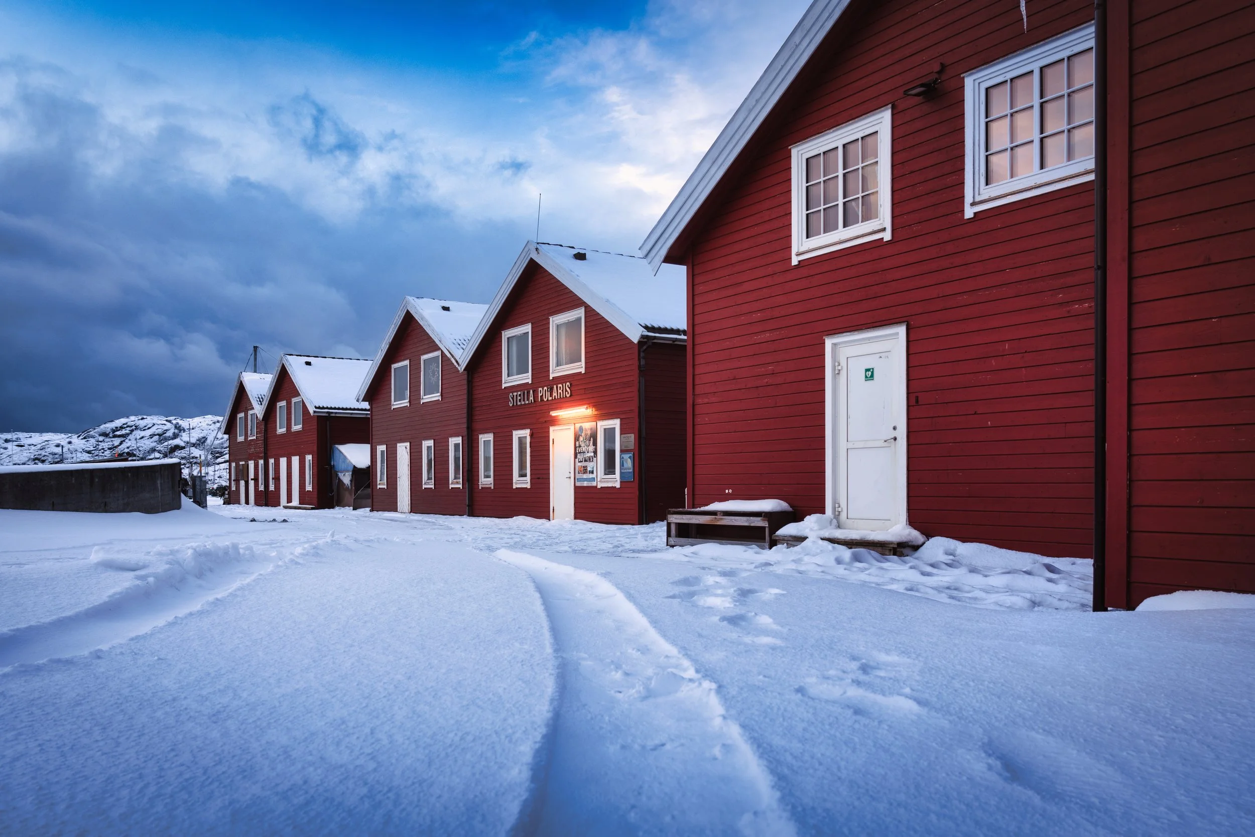 Los ging die Reise im verschneiten Bodö