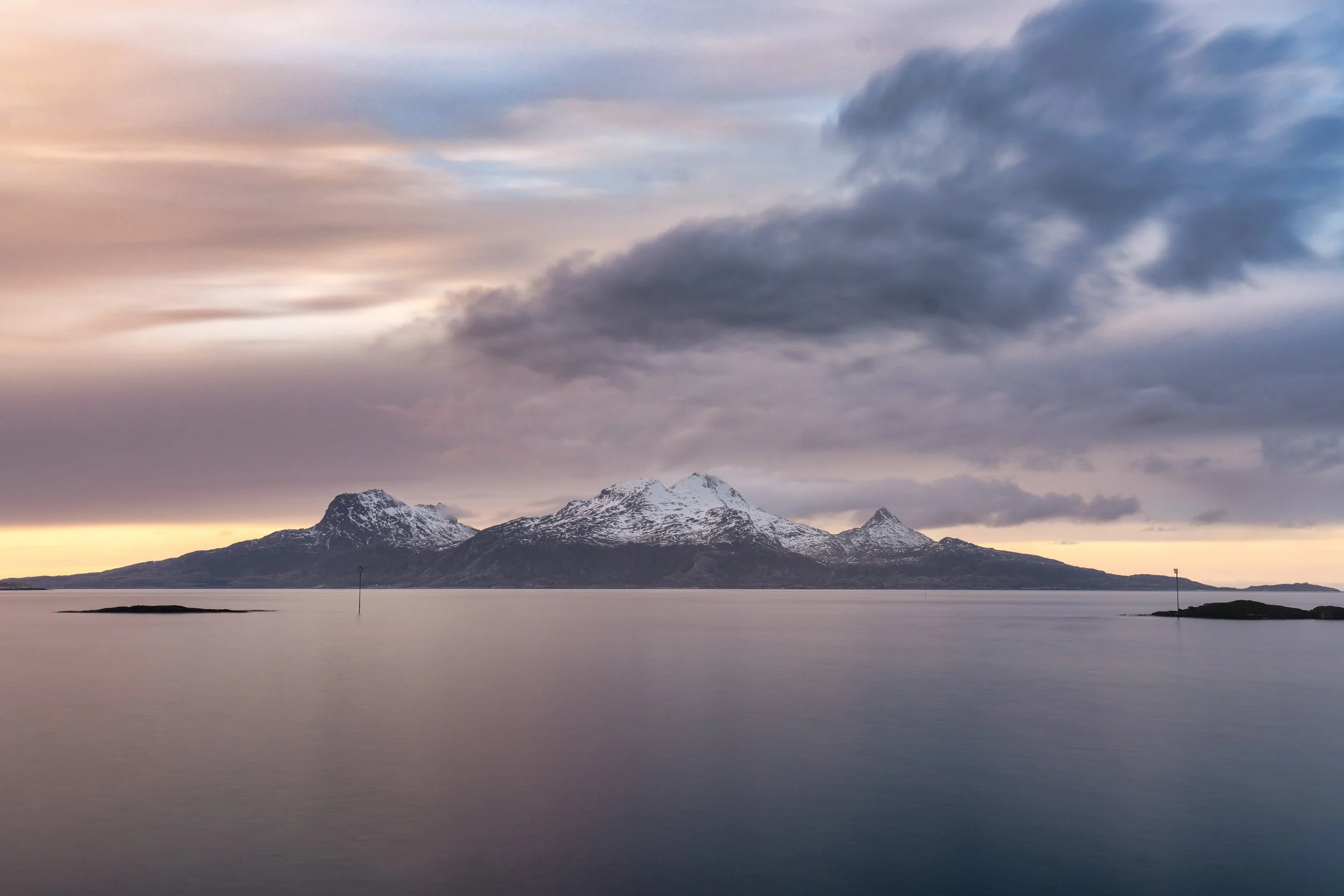 Die Insel Landegode von Bodö aus gesehen