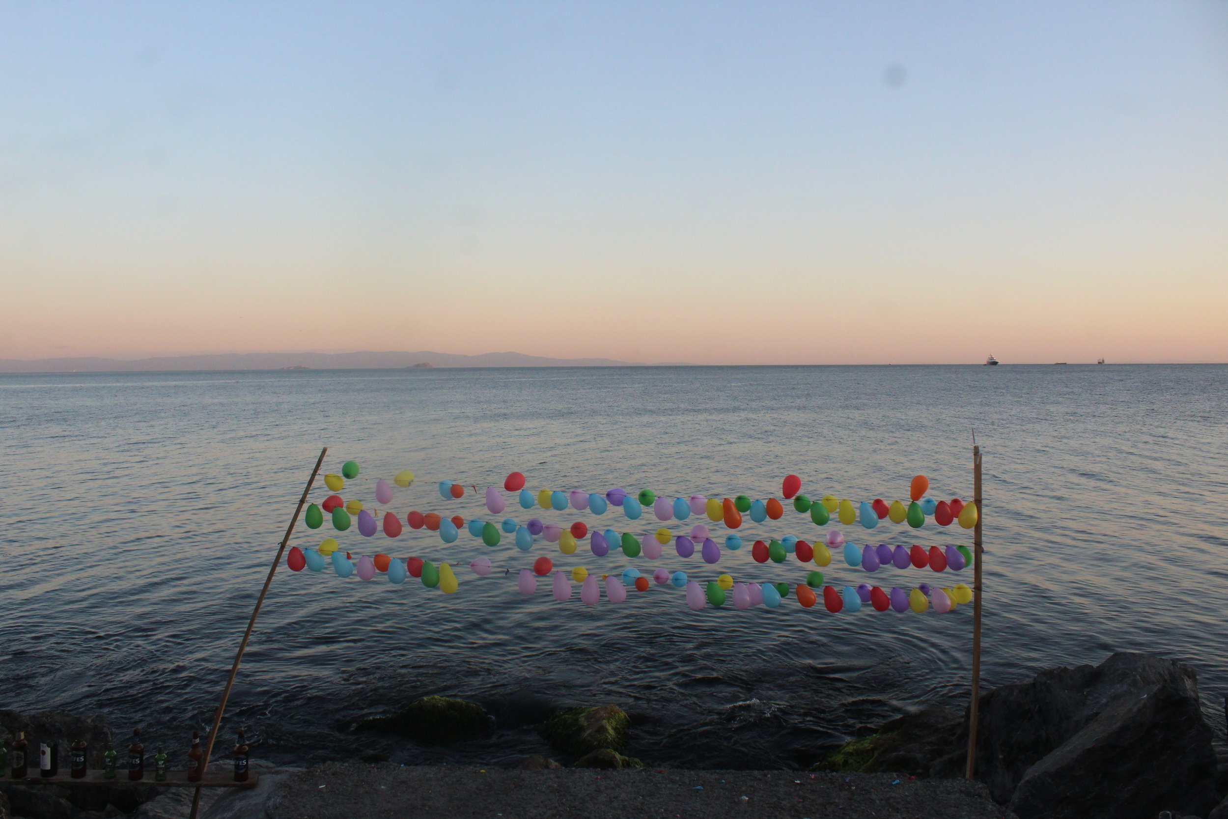 Baloons on the Bay