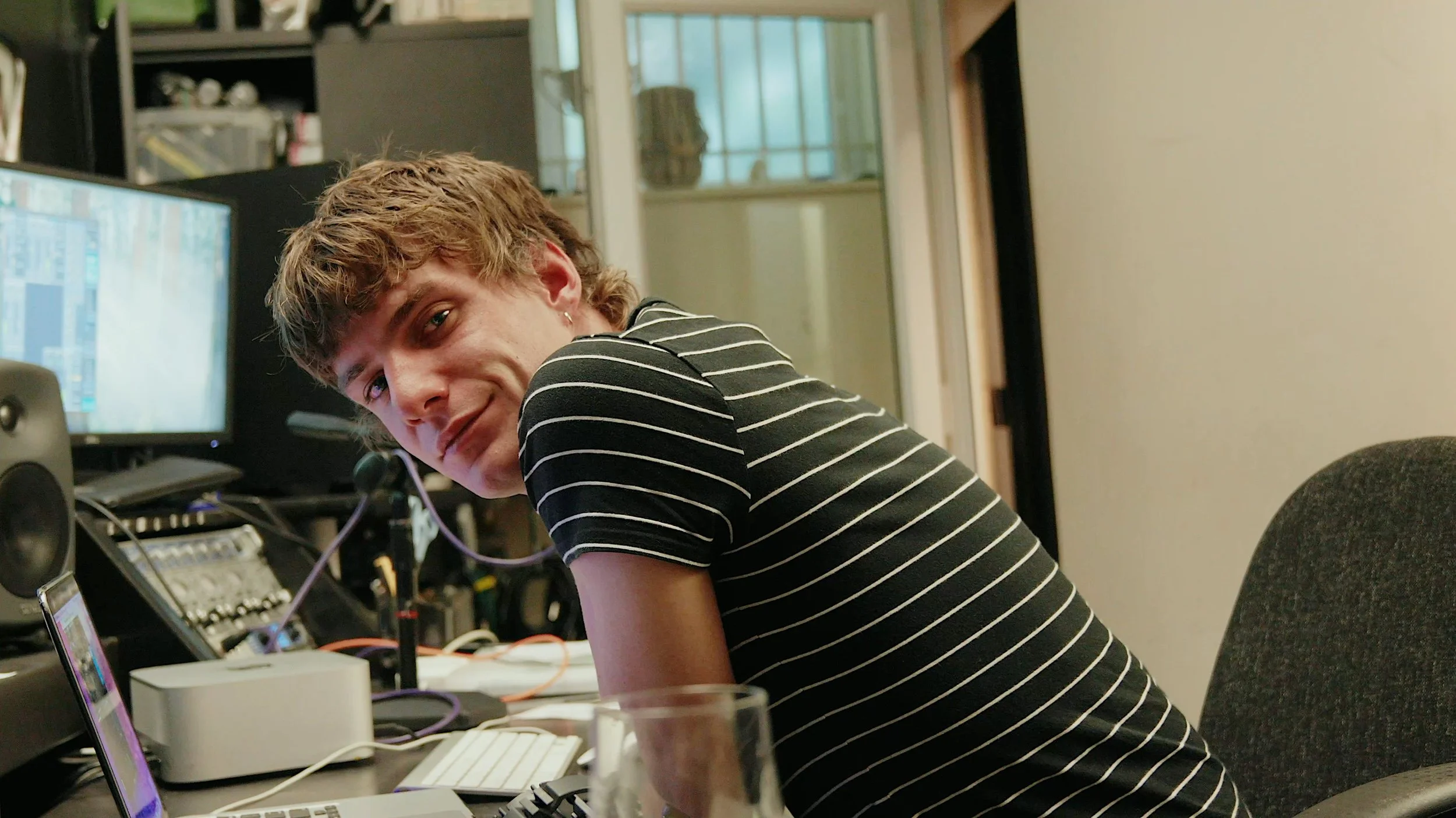 Untitled-1_0012_Layer 1.jpg