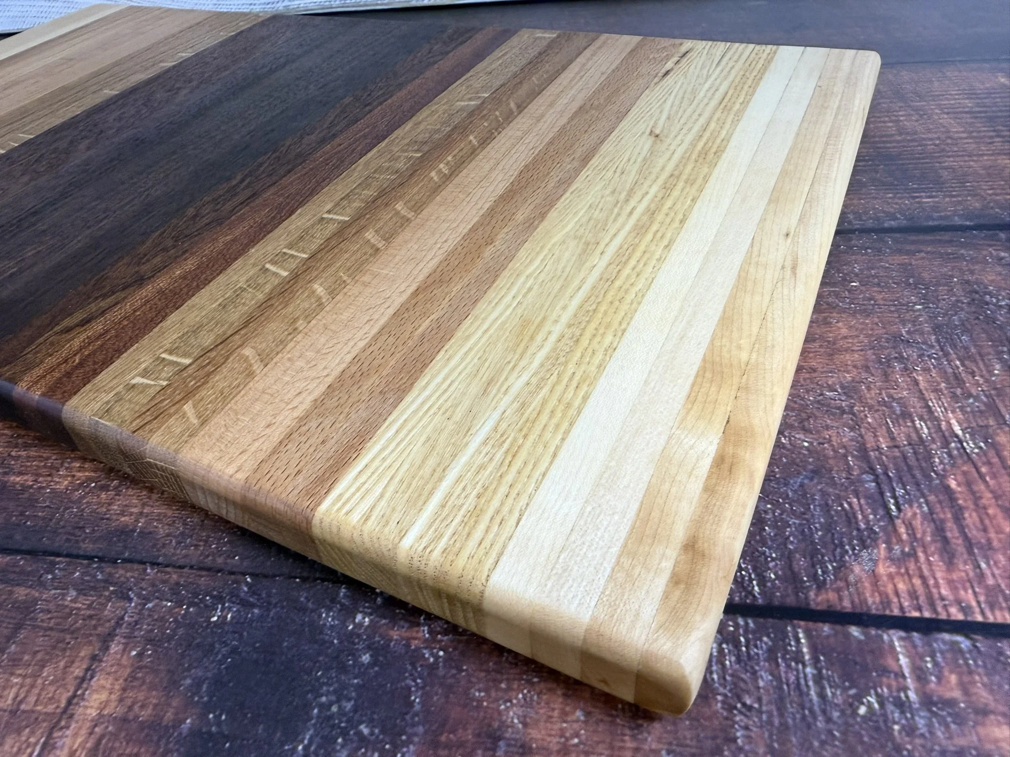 Handmade Reclaimed Wood Serving, Charcuterie & Cutting Boards – Unique Pattern Collection