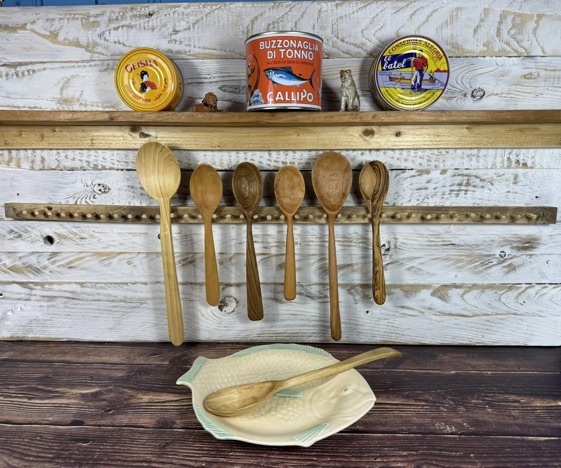 Hand-Carved-Wooden-Spoon-The-Brown-Lion-Bazaar