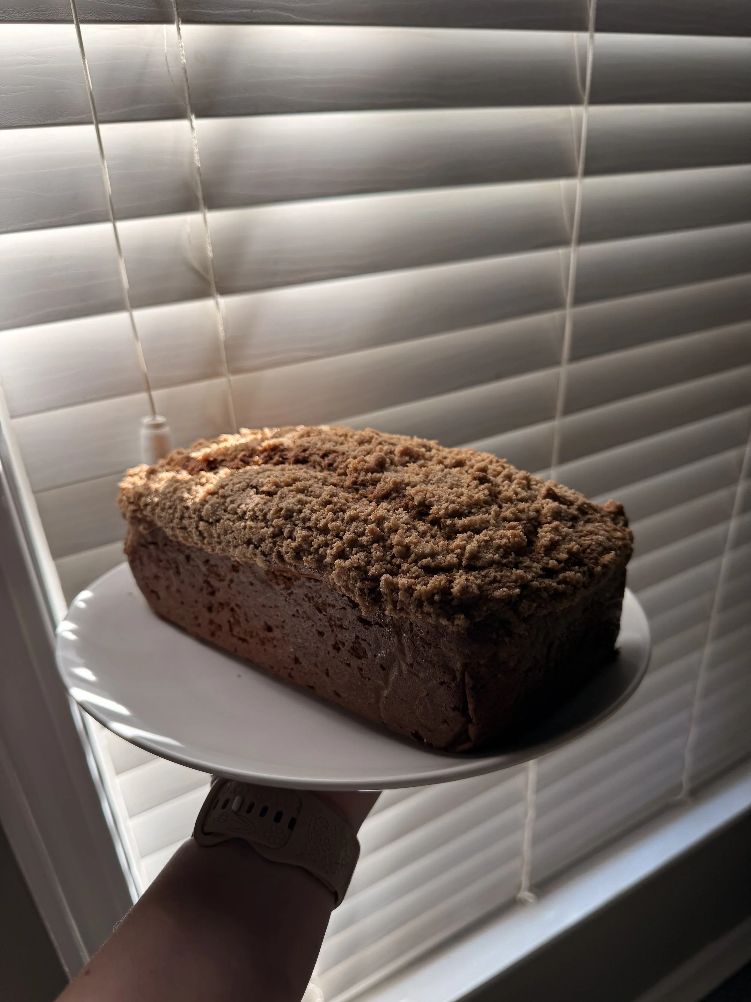 Brown Sugar Pumpkin Crumble Cake