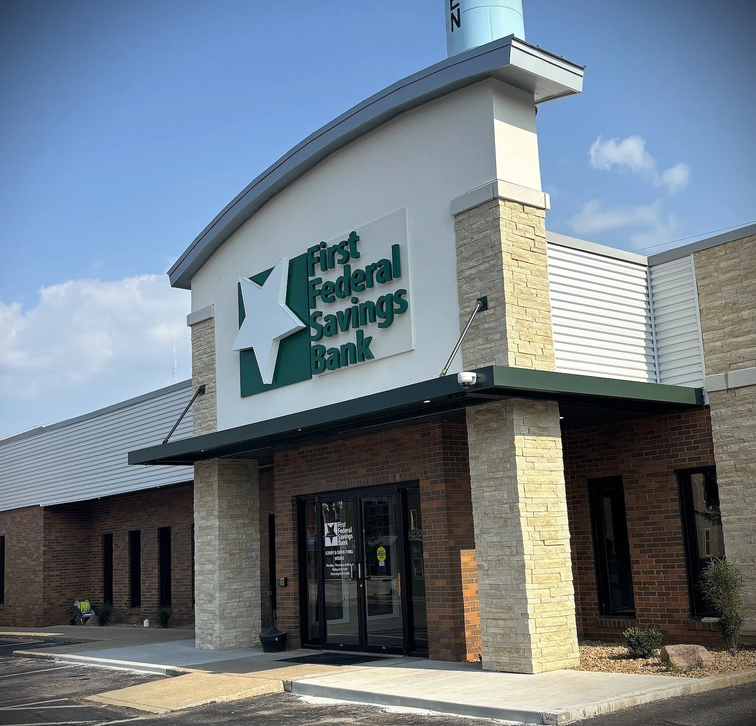 Metal Commercial Building Roofing Contractor.jpg