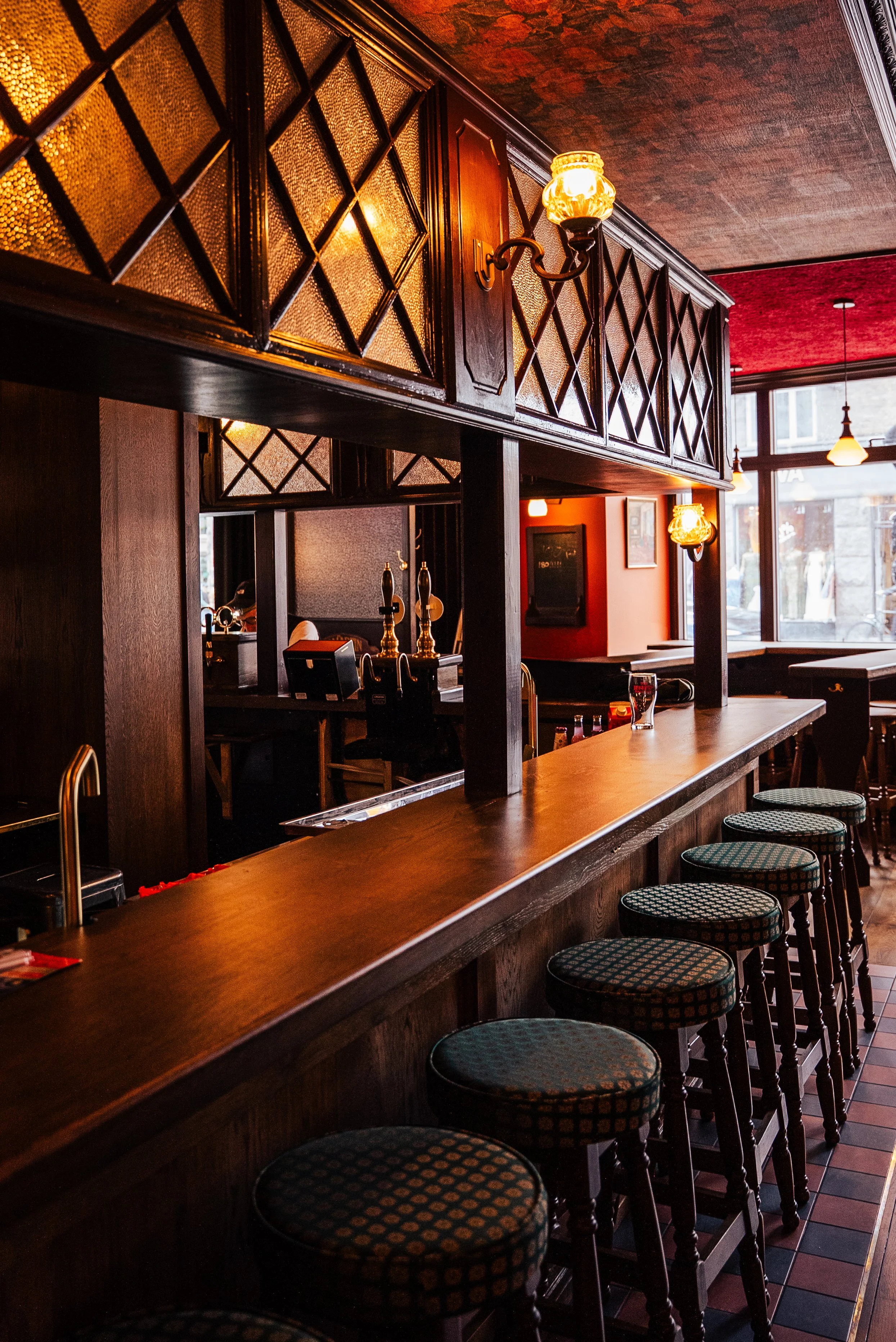 The Jeffery Pub
