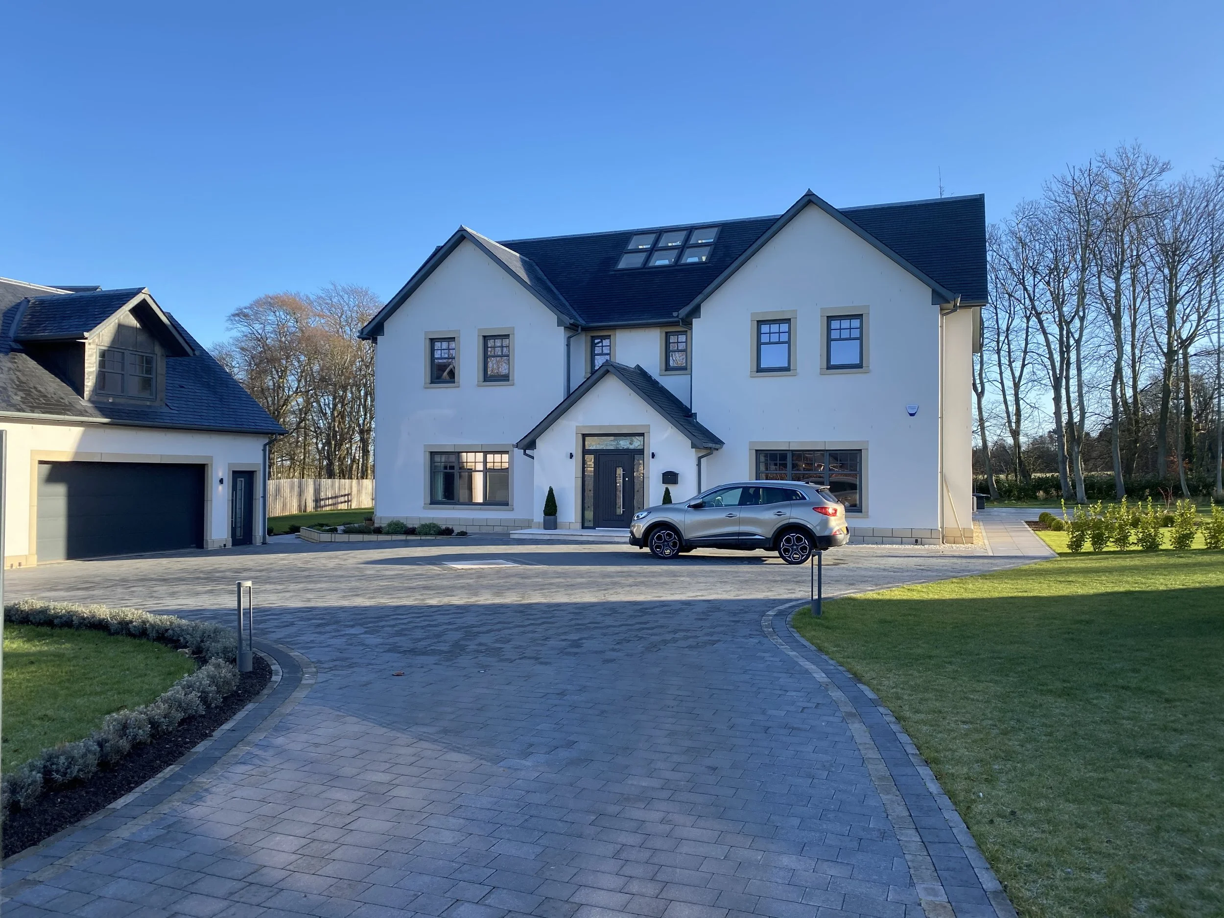 Duncan's Plantation quality contemporary home East Lothian