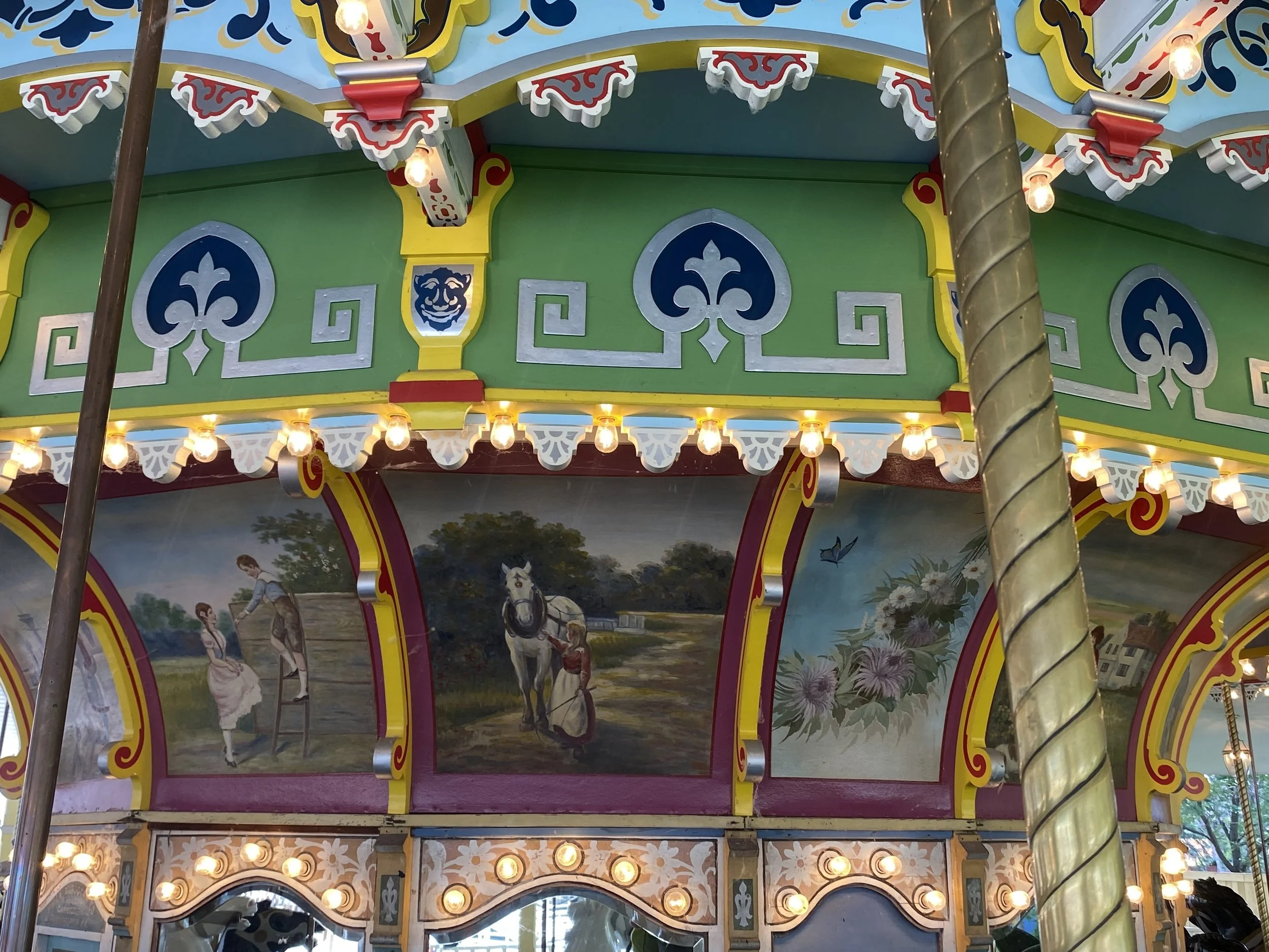 Carousel.jpg