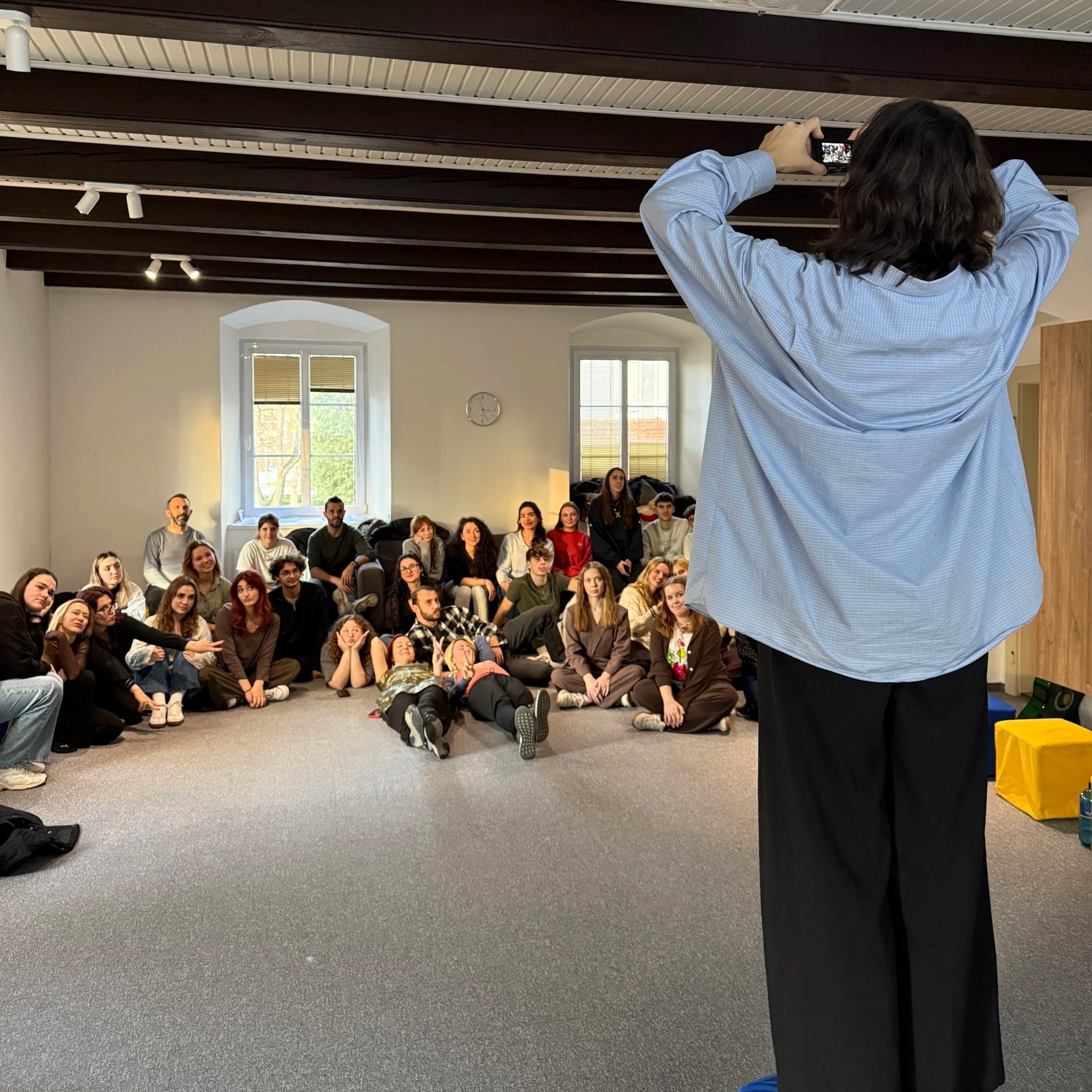 ART MIND CONNECT: Youth Exchange