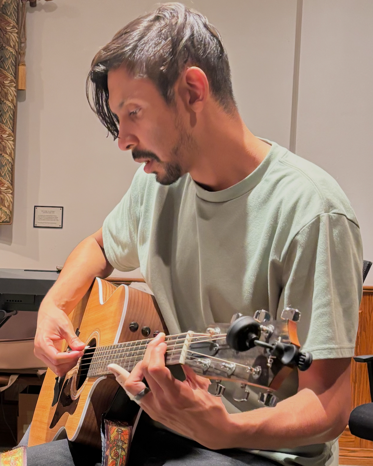 Guitar, Voice, Bass, Drums & Ukulele Lessons in Solana Beach